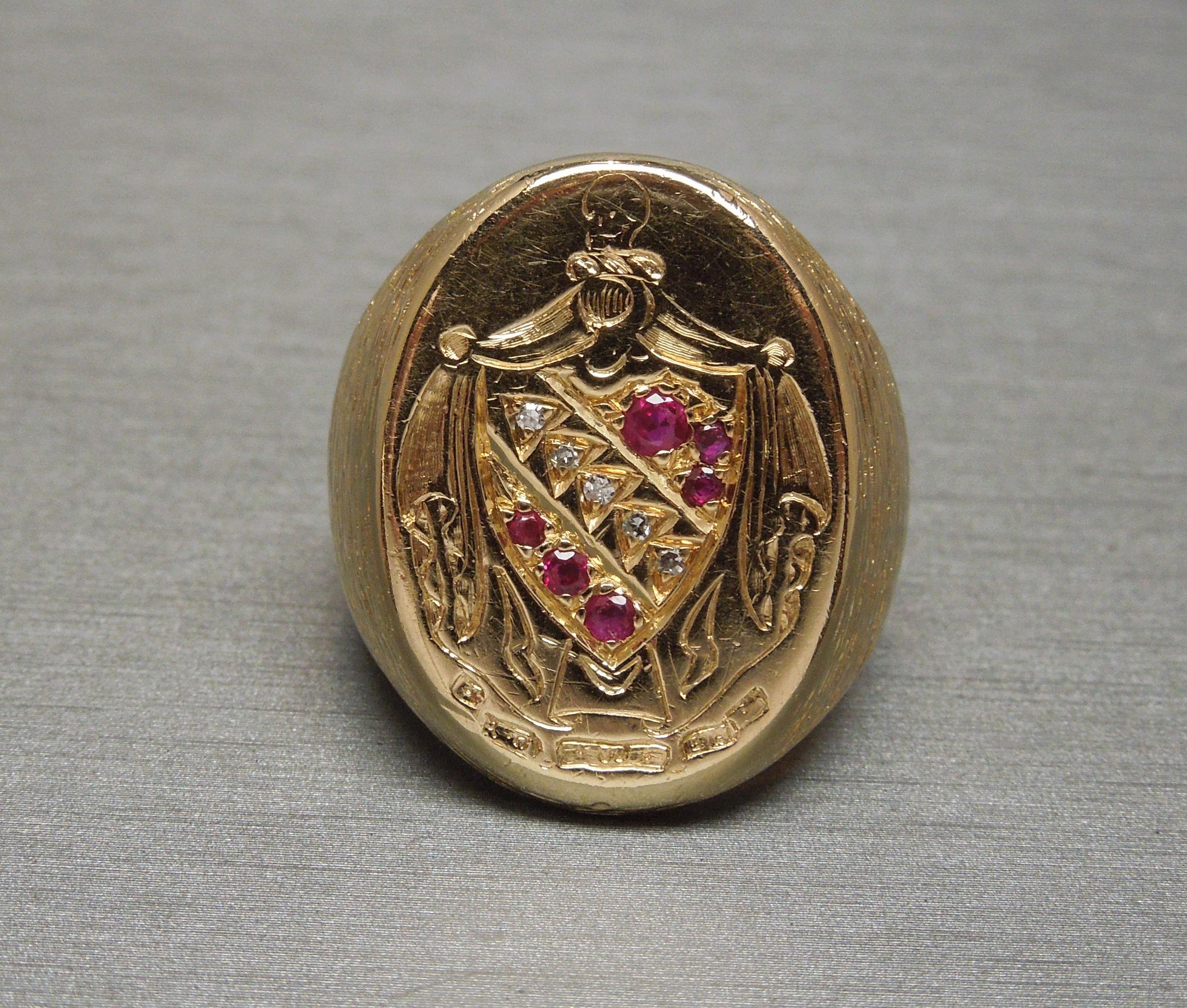 Men's Ruby and Diamond Armored Crest Ring In Good Condition For Sale In METAIRIE, LA