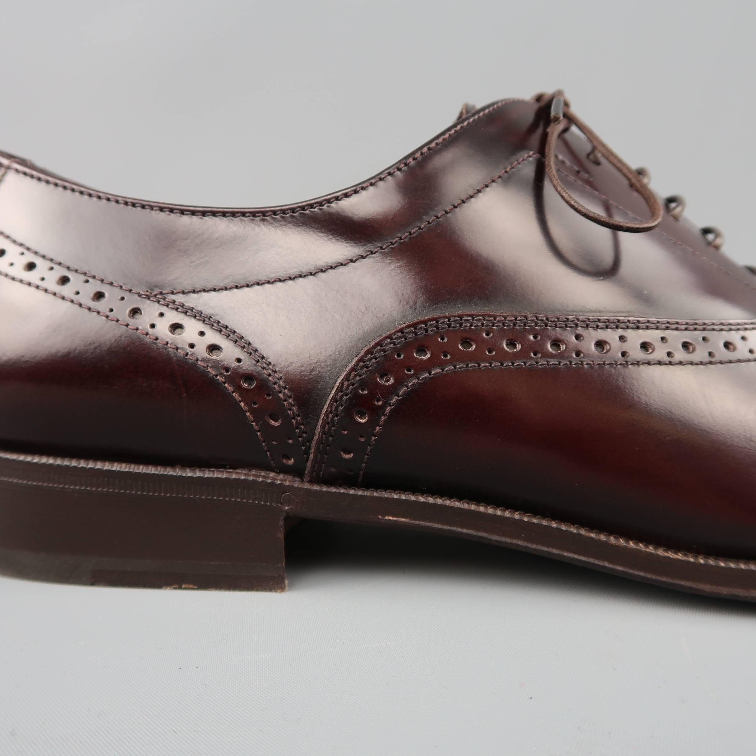 Men's SALVATORE FERRAGAMO Size 10.5 Brown LeatherCap Toe Brogue Lace Up 1