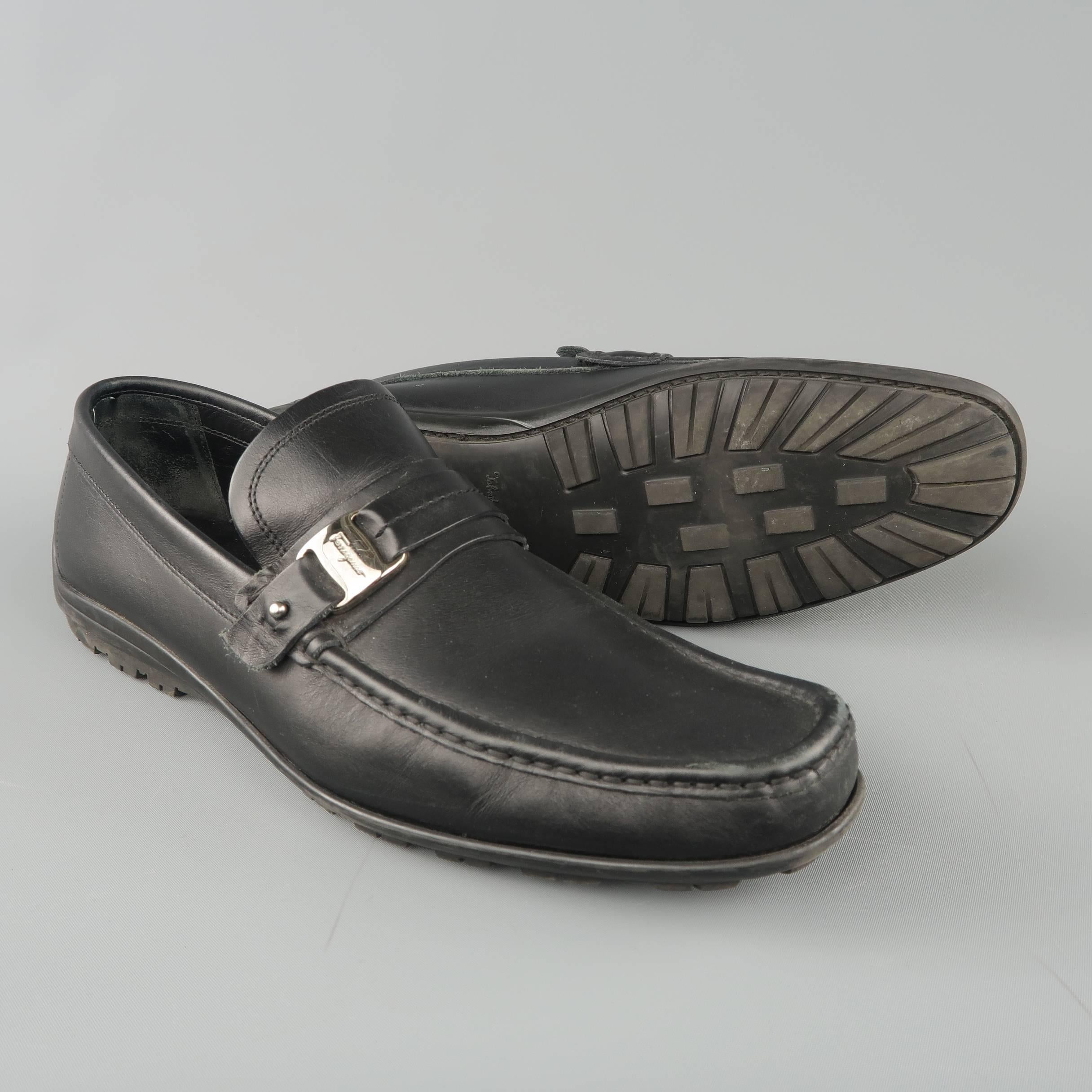 Men's SALVATORE FERRAGAMO Size 11 Black Leather Embossed Strap Driver Loafers In Good Condition In San Francisco, CA