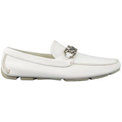 Men
s SALVATORE FERRAGAMO Size 11 White Leather Silver Horsebit Driver Loafers