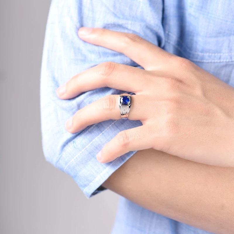 Round Cut Mens Sapphire Diamond Ring 18 Karat White Gold For Sale