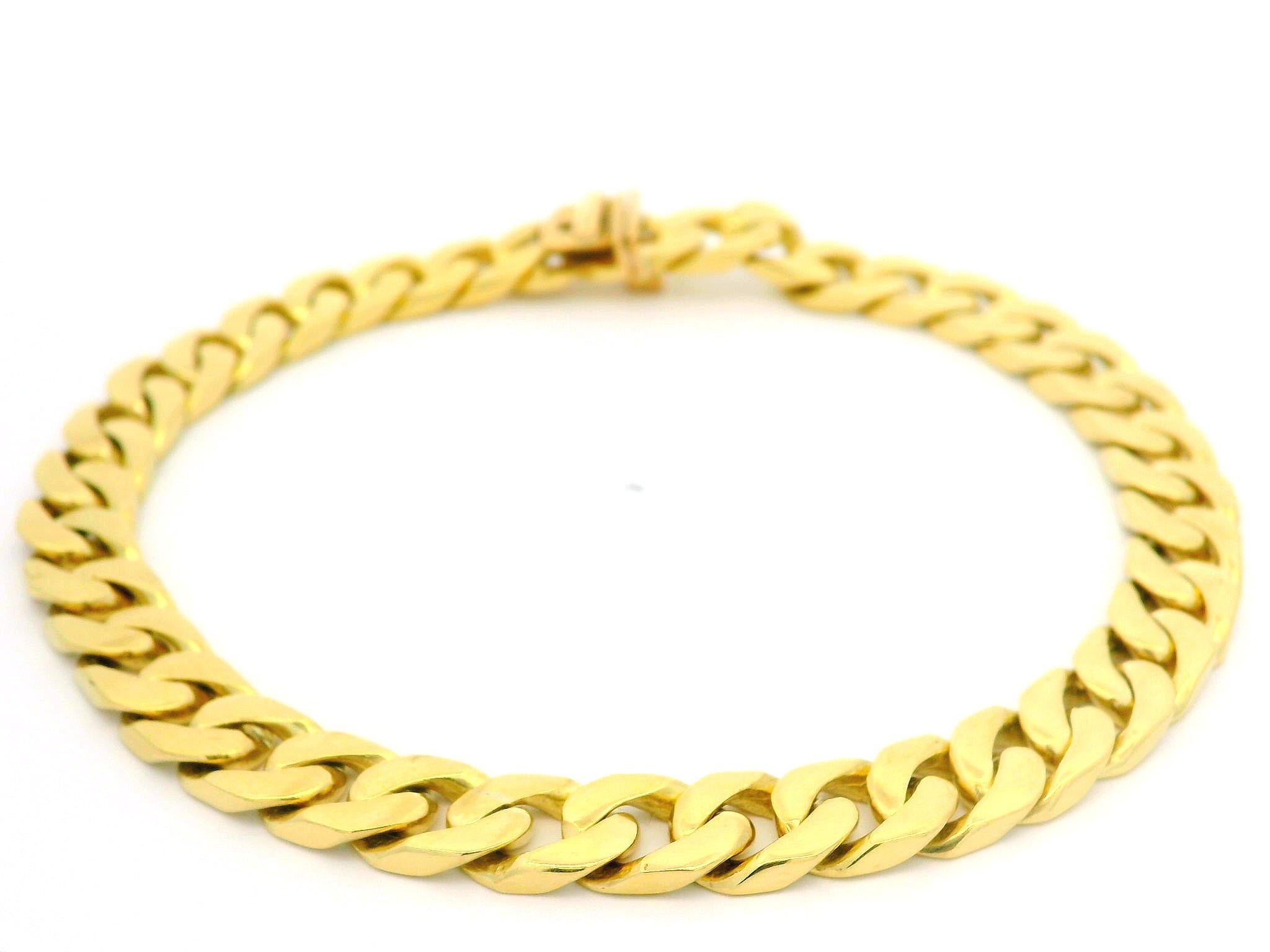 Men's Solid 18k Yellow Gold Flat Curb Cuban Link Chain Bracelet In Excellent Condition In Montclair, NJ