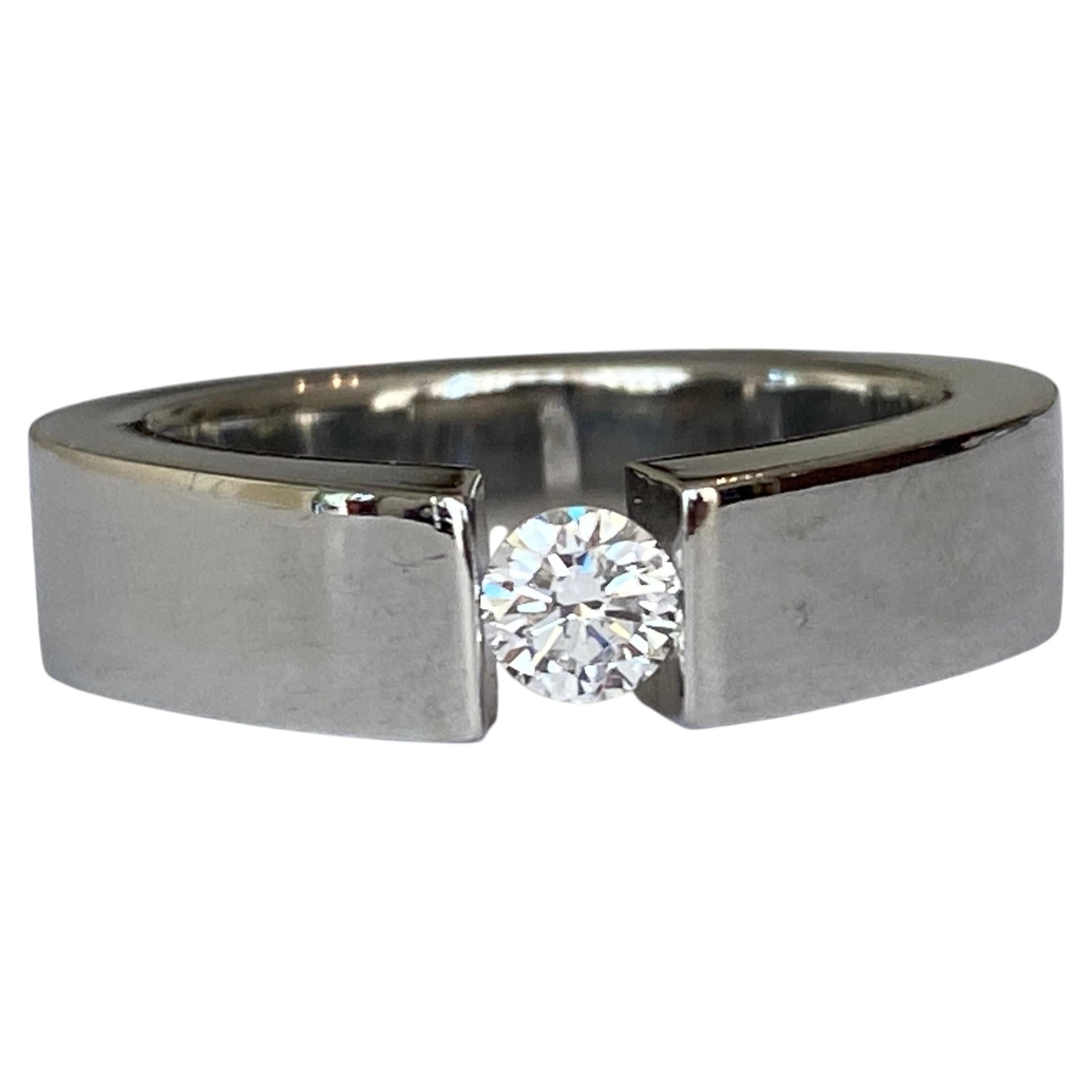 Men's Solitaire 0.33 crt Diamond Ring For Sale
