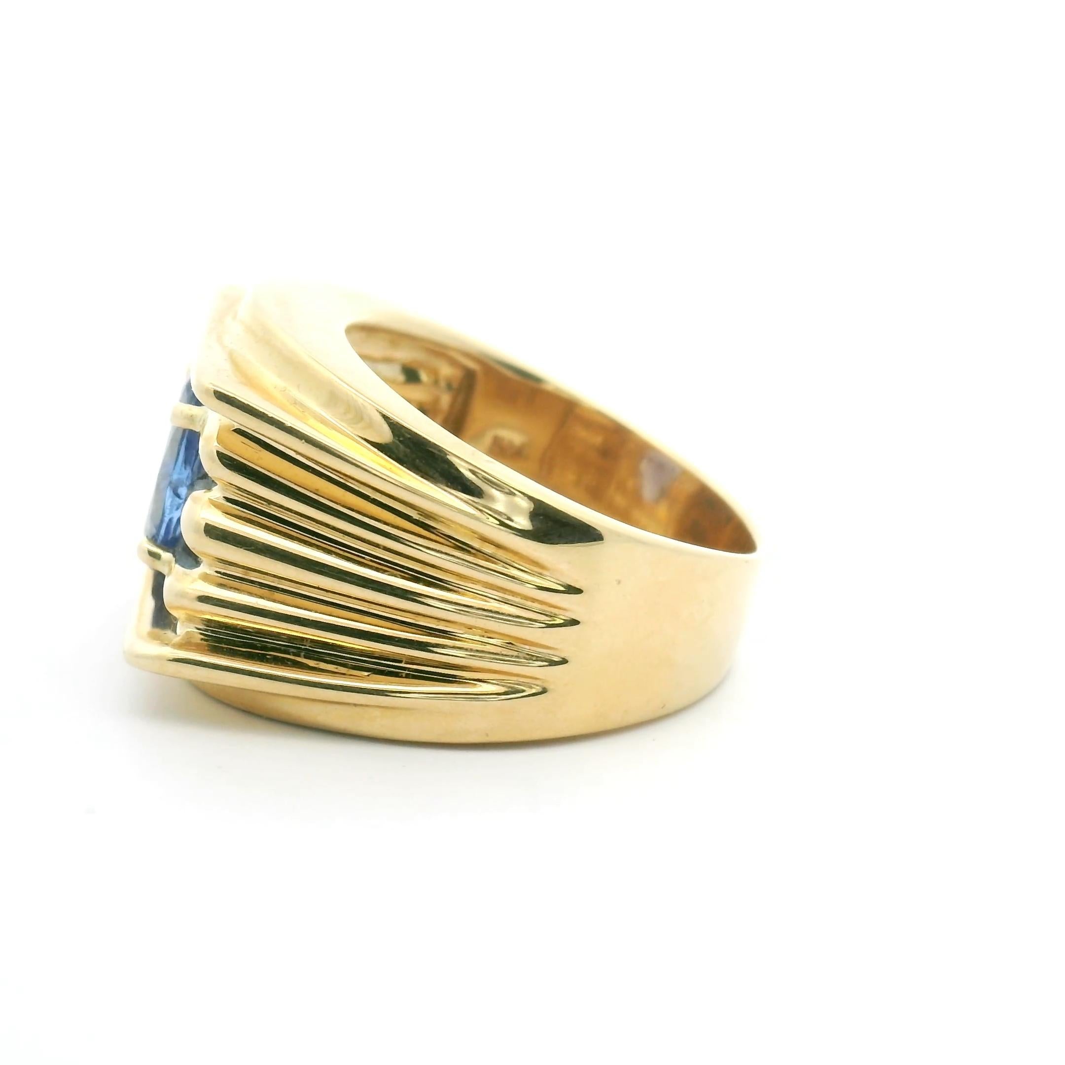 Mens Statement Classic Tanzanite Solitaire Solid Gold 14k Fashion Ring In condizioni Nuovo in vendita a Great Neck, NY