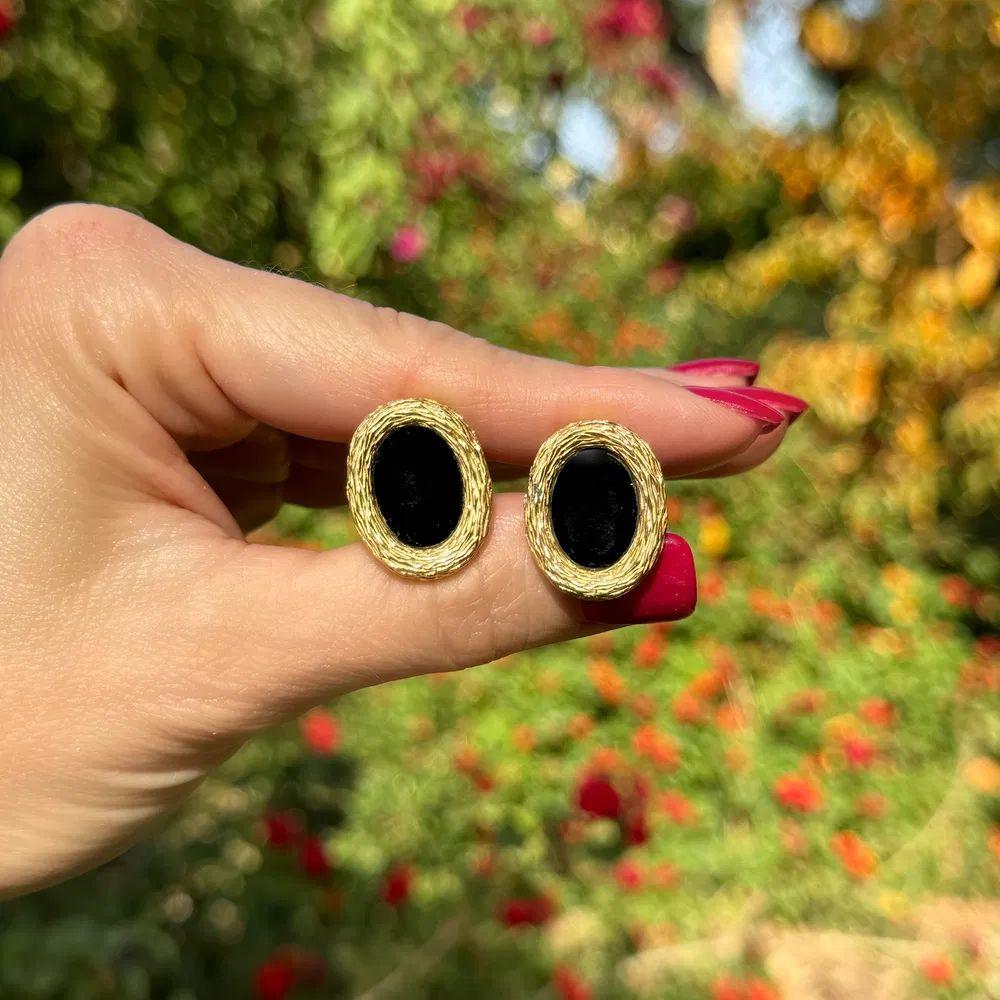 Modernista Elegante polsino classico da uomo in onice d'oro A Link Estate Jewelry in vendita