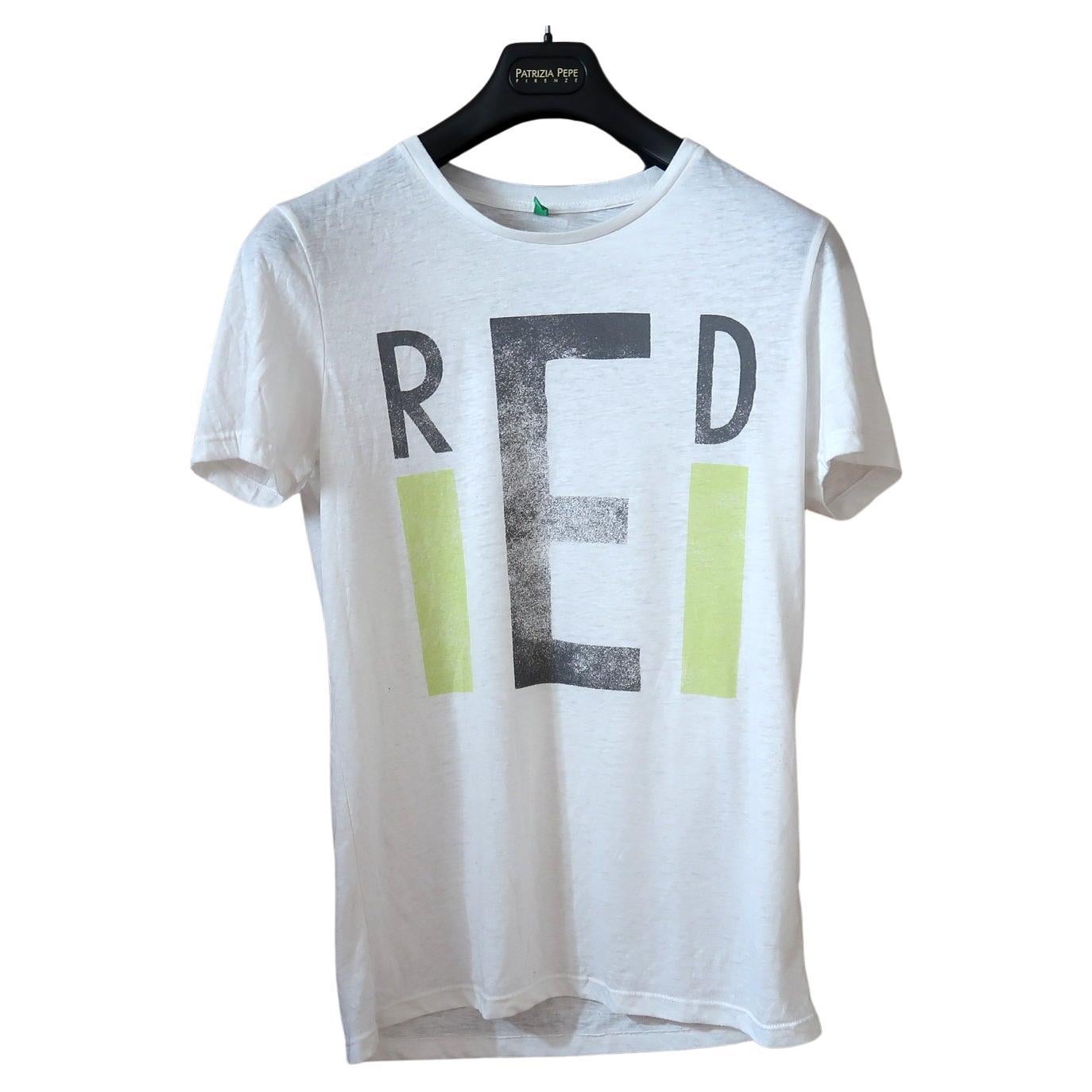 Men's T-Shirt by United Colors of Benetton, 2015 Collection, Size M, 2C13 For Sale
