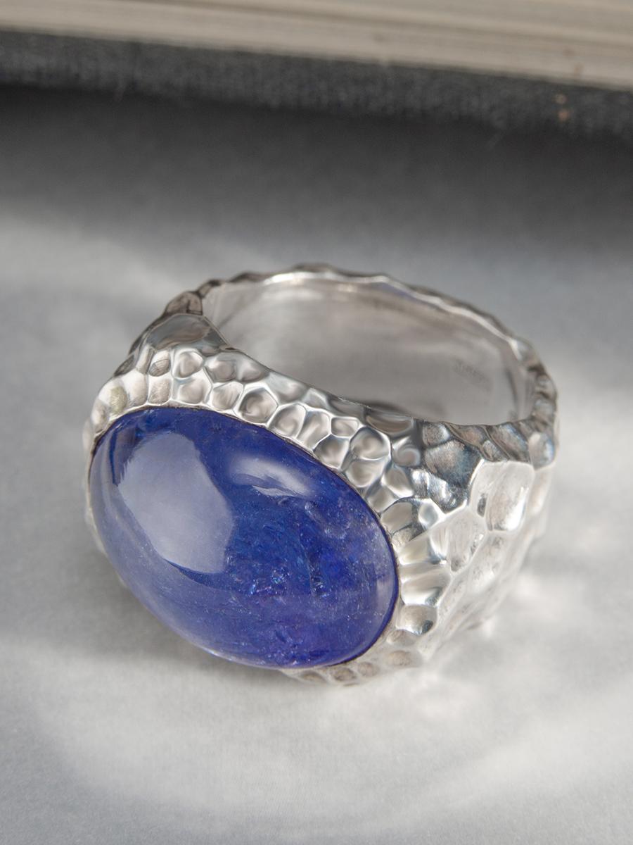 Large Tanzanite Silver Ring Dark Blue Large Cabochon Unisex For Sale 1