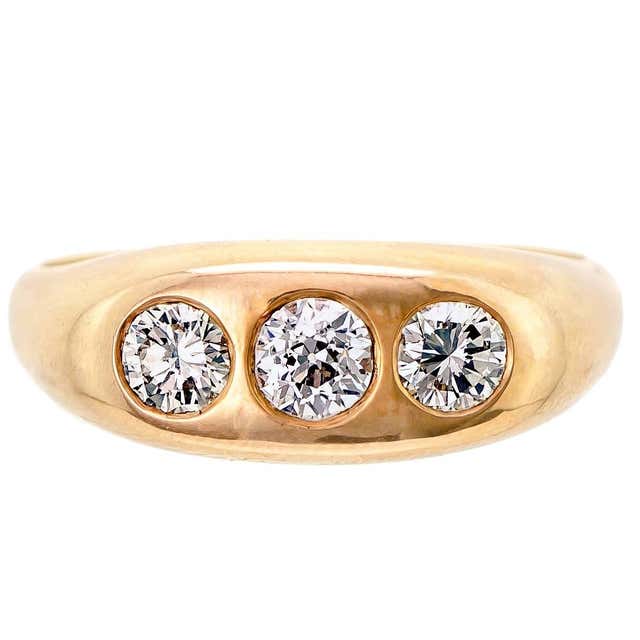 Men’s Three-Stone Diamond and 14 Karat Yellow Gold Ring For Sale at ...