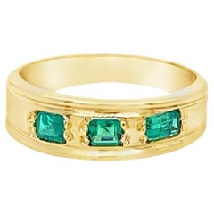 Men's Three Stone Emerald Band Ring
