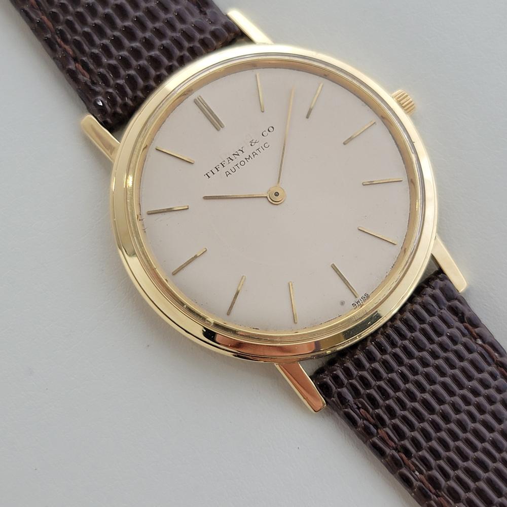 Mens Tiffany & Co 18k Solid Gold 34mm Automatic Slim Dress Watch 1960s RA514 In Excellent Condition In Beverly Hills, CA