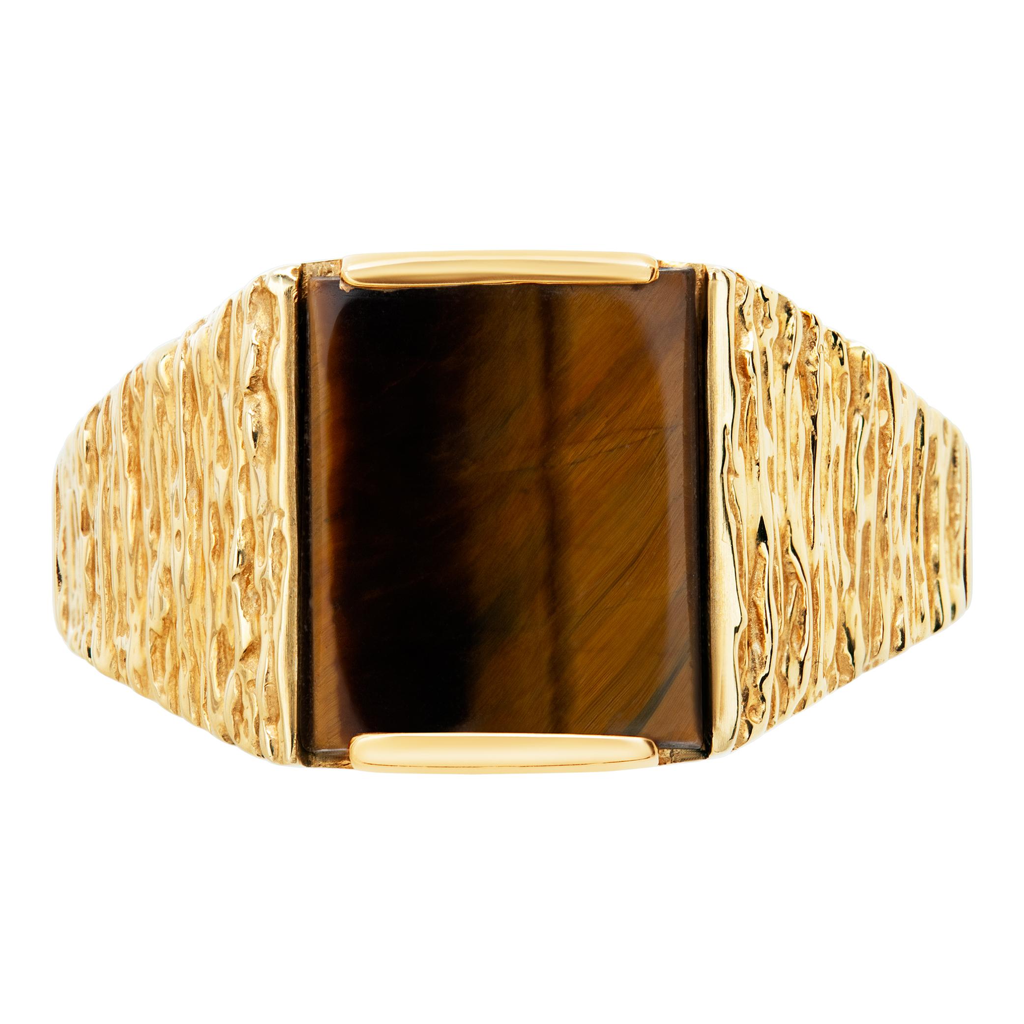 Mens bark finish ring in 14k yellow gold with center tiger eye stone. Size 10.25.This ring is currently size 10.25 and some items can be sized up or down, please ask! It weighs 5.2 pennyweights and is 14k.
