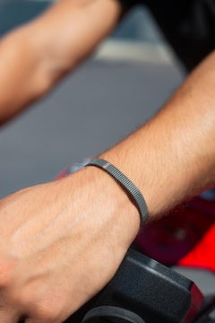 Bracelet pour hommes en titane, or rose 18 carats et diamants ronds incolores