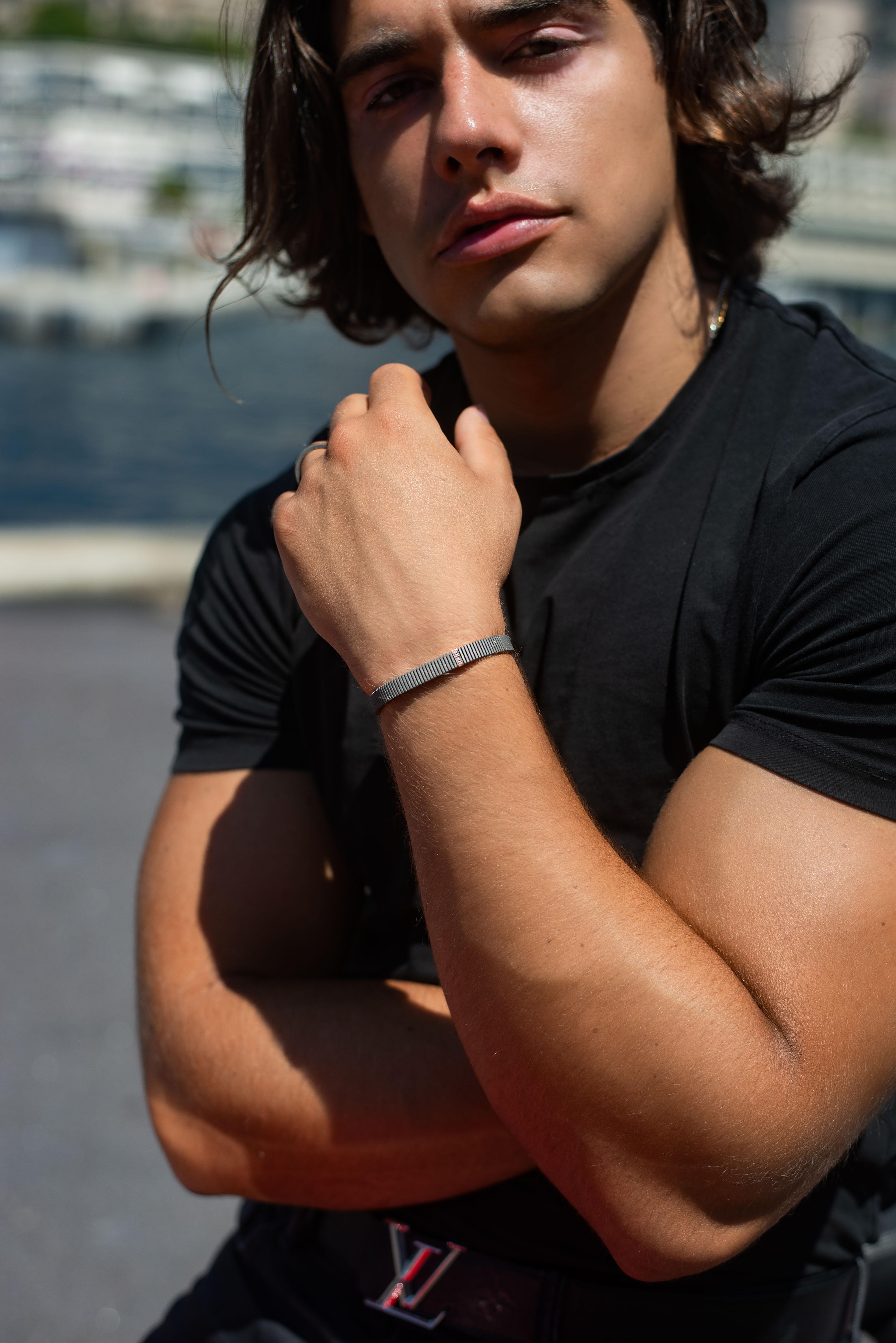 Herren Titan 18 Karat Roségold Armband aus Titan mit runden farblosen Diamanten (Zeitgenössisch) im Angebot