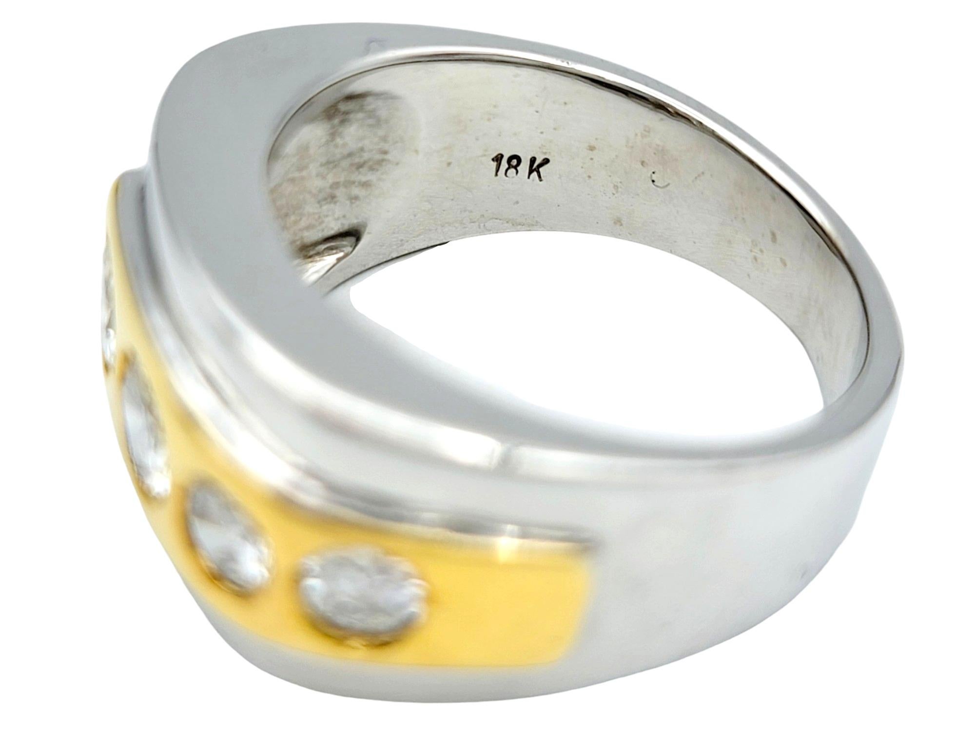 Mens Two-Tone Polished 18 Karat Gold Band Ring with Four Graduated Diamonds For Sale 4
