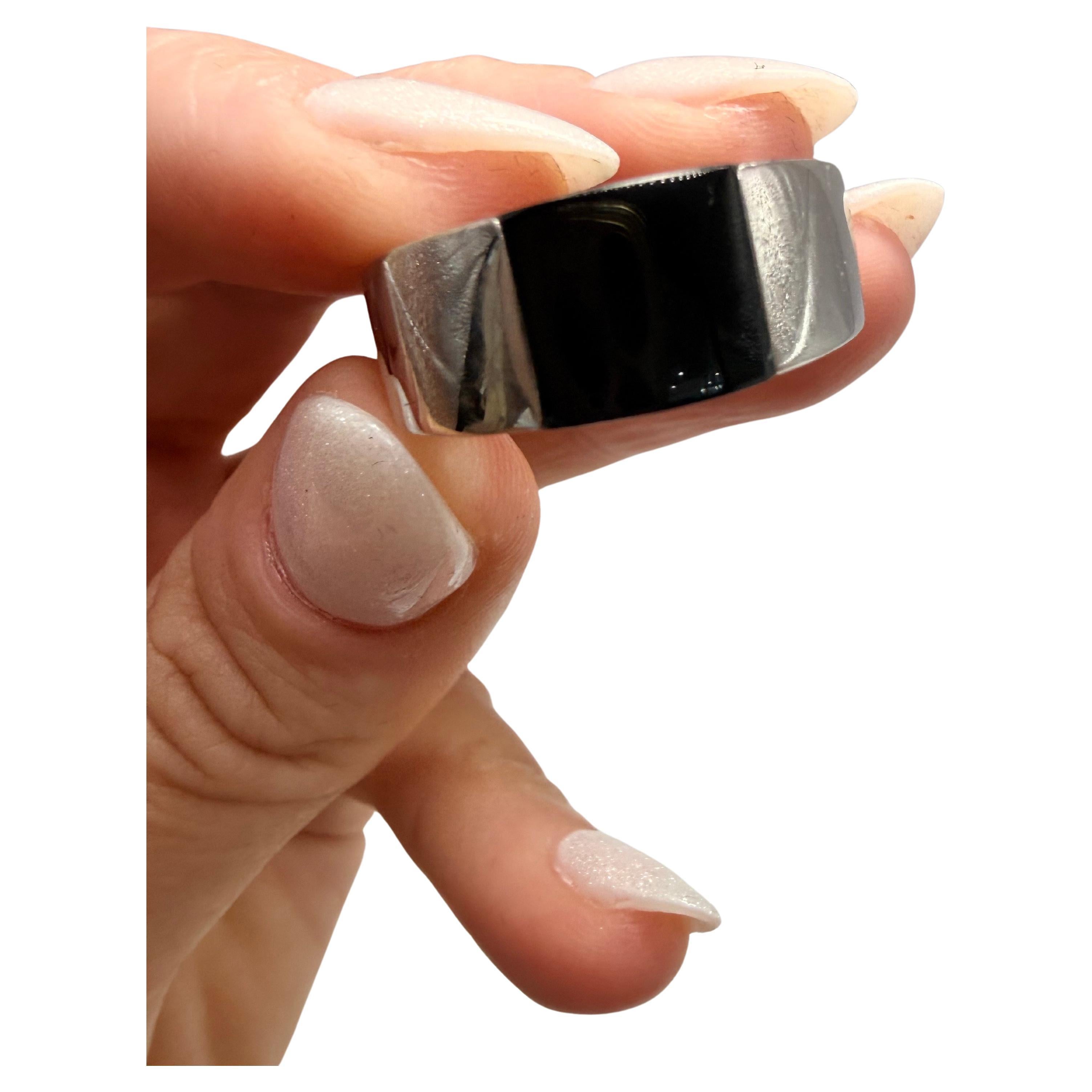 Mens unique modern onyx diamond ring 18KT gold