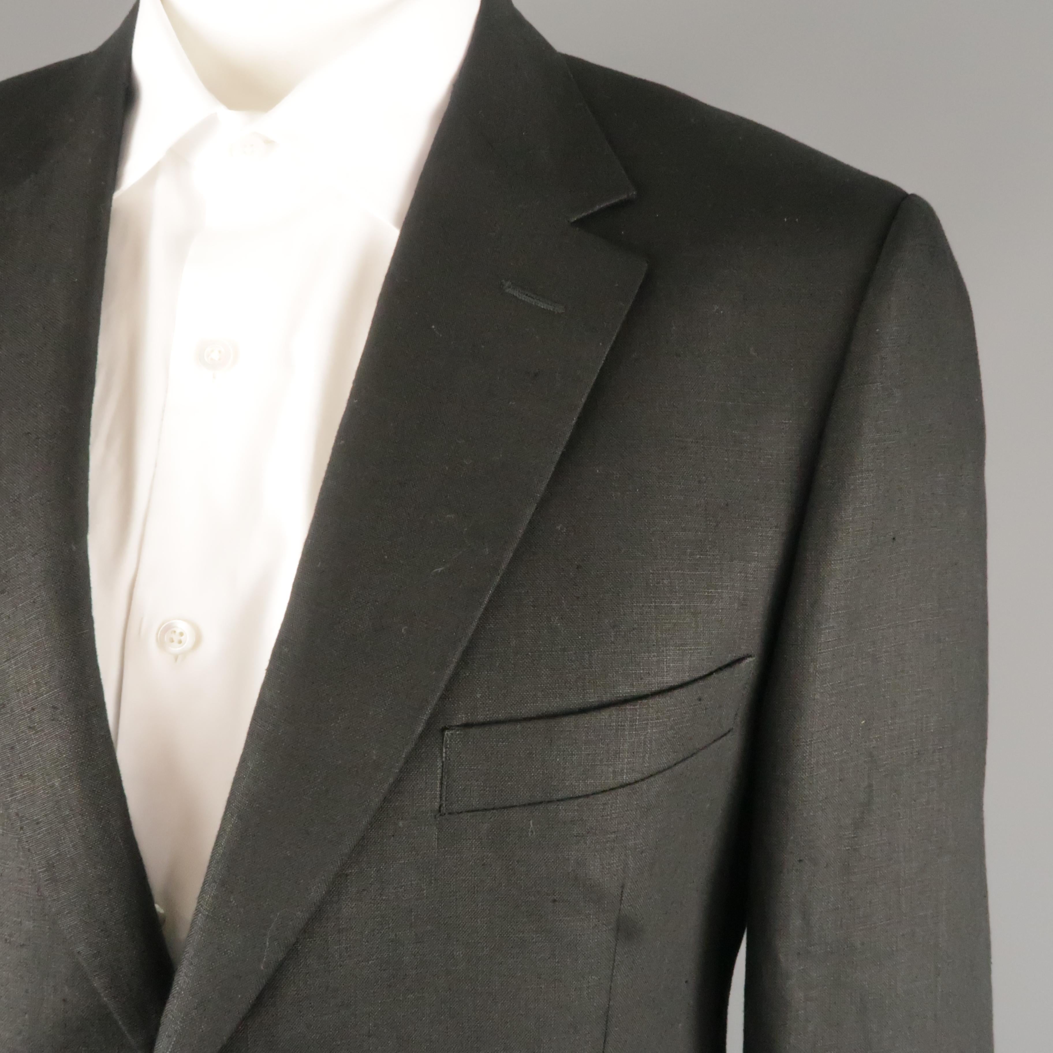Men's VALENTINO 44 Black Solid Linen Notch Lapel Two Button Suit In Good Condition In San Francisco, CA
