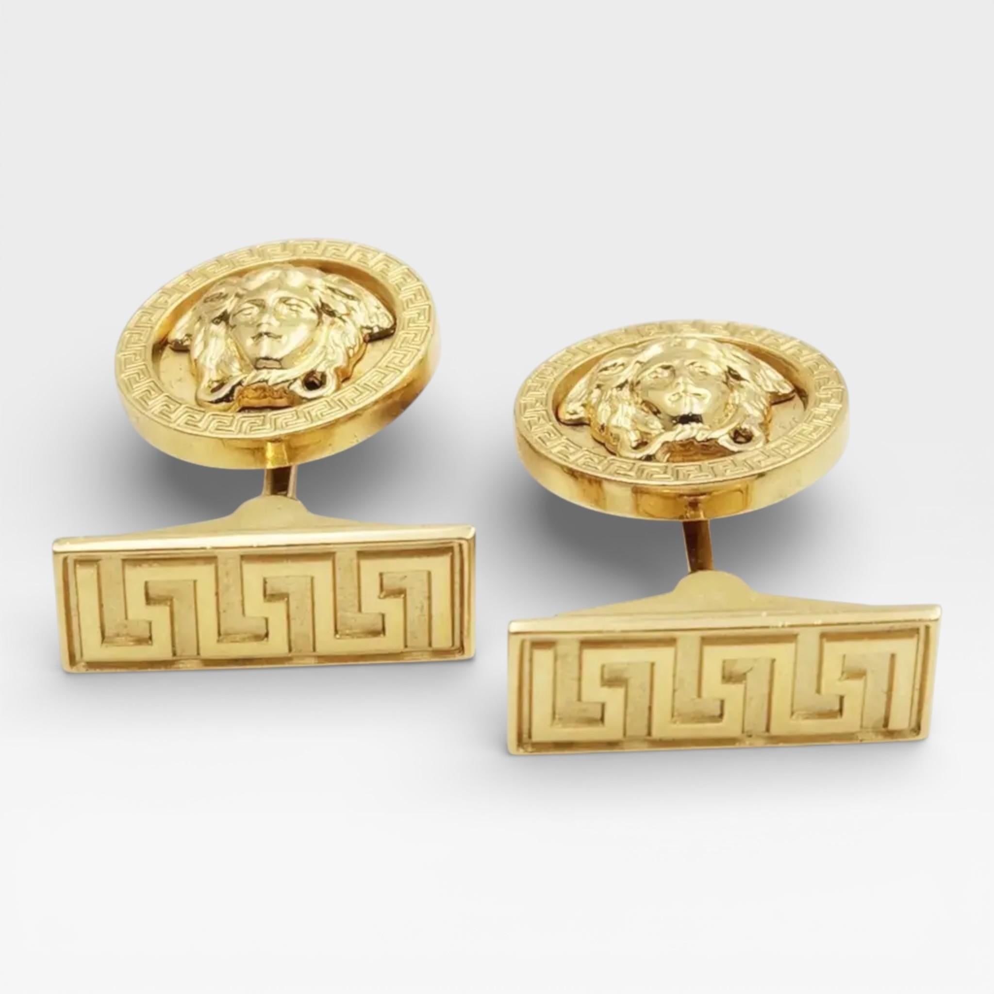 Men's Versace Medusa Head 18K Yellow Gold Contemporary Style