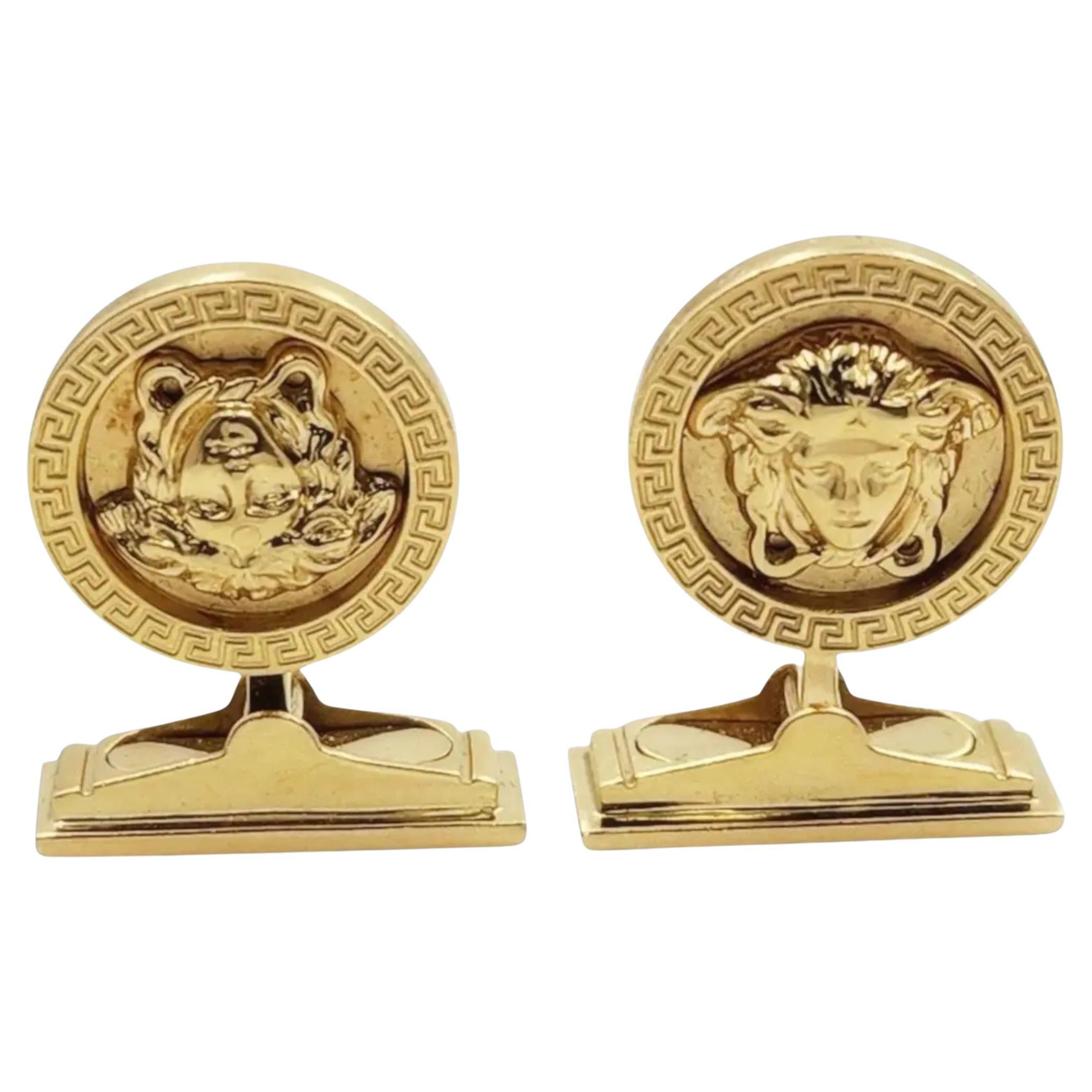 Does Versace use real gold?