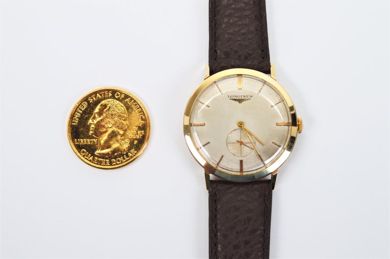 Men's Vintage 14 Karat Yellow Gold Longines Wristwatch For Sale 4