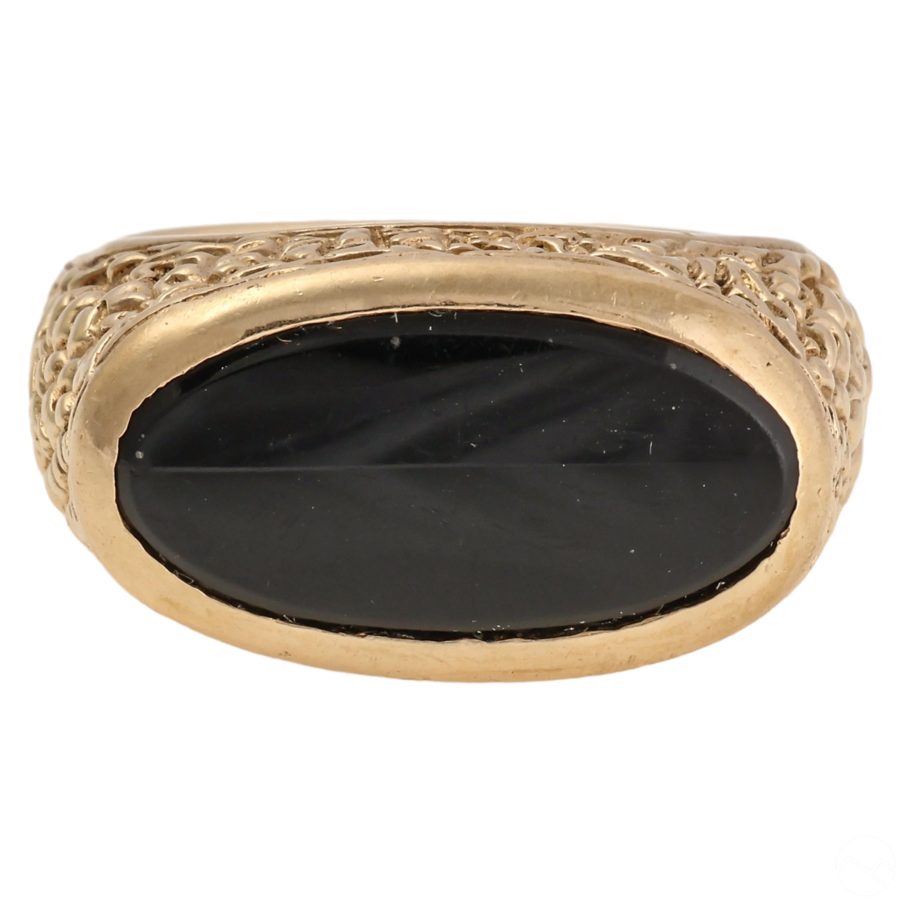 Women's or Men's Men's Vintage 14k Yellow Gold Black Onyx Ring Size 8