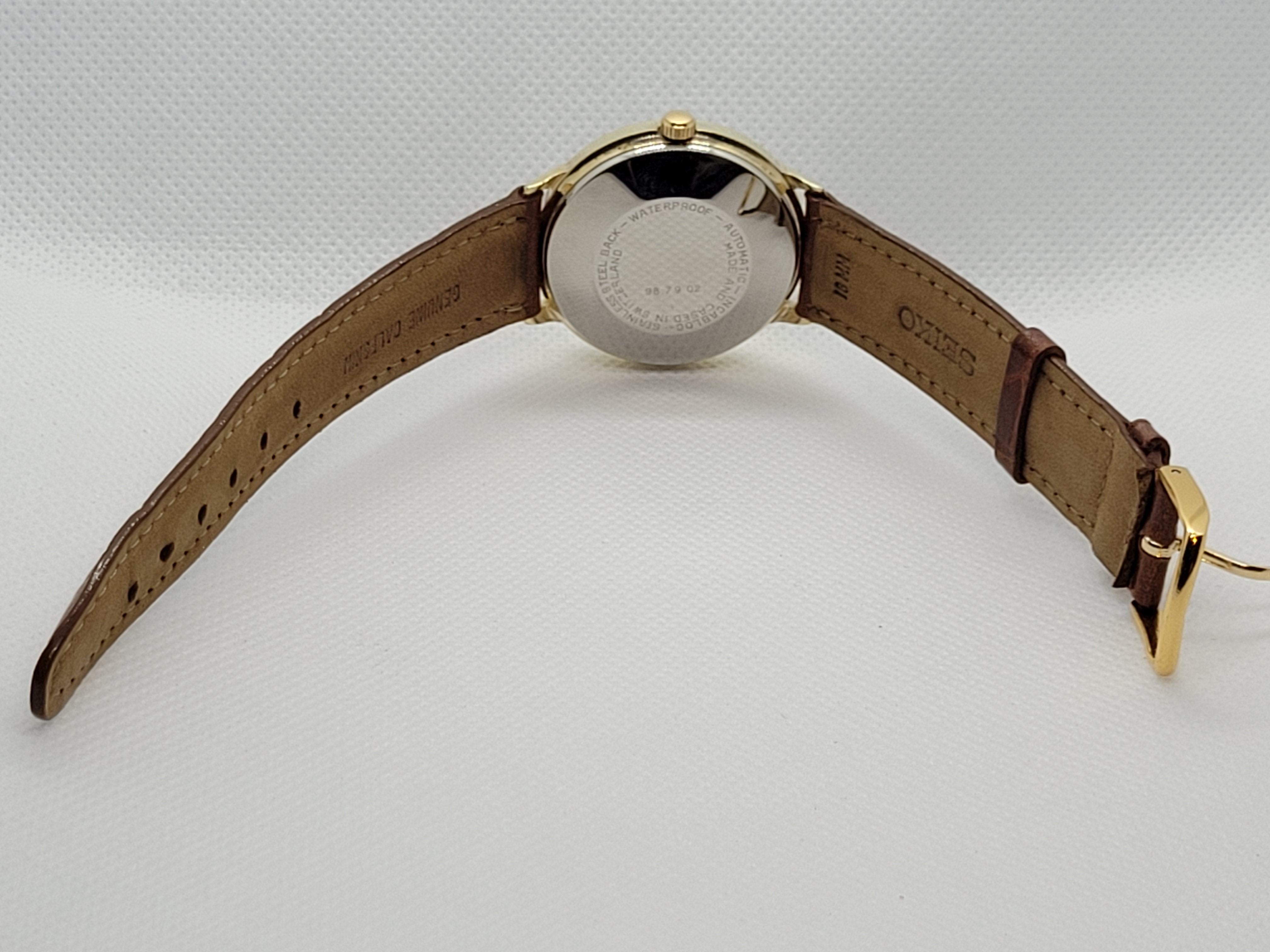 Herren-Vintage-Alpha-Uhr, 17 Juwelen-Automatik, vollständig gewartet Schweizer im Zustand „Gut“ im Angebot in Rancho Santa Fe, CA