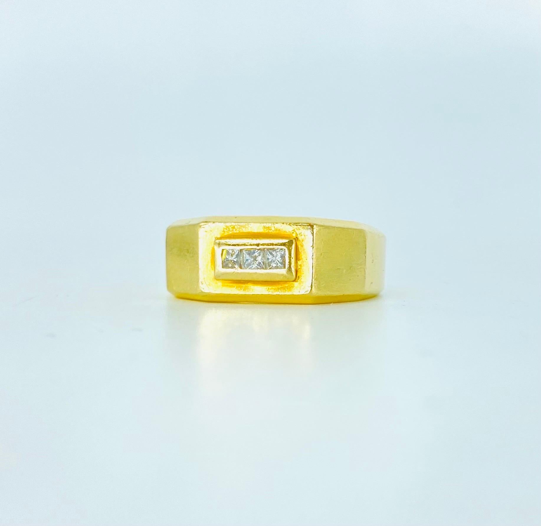 Herren Vintage Bolt Design 0,18 Karat Princess Cut Diamanten Ring 14k Gold im Zustand „Gut“ im Angebot in Miami, FL