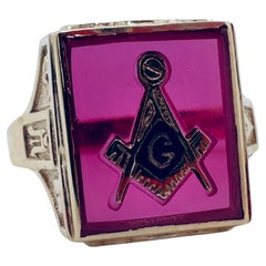 Men's Vintage Masonic Red-Pink Stone Ring