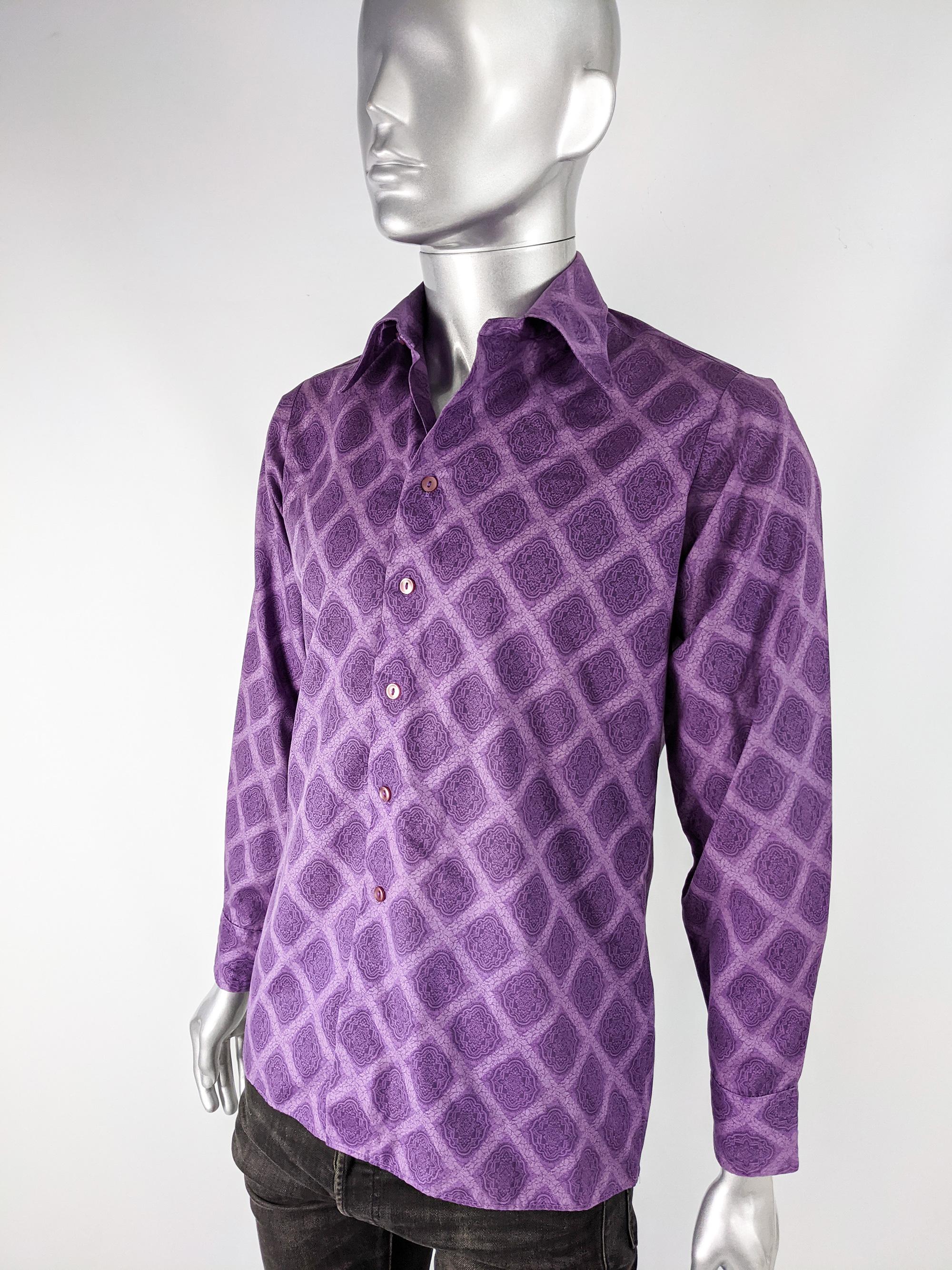 Mens Vintage Purple Mod Fashion Shirt, 1970s In Excellent Condition In Doncaster, South Yorkshire