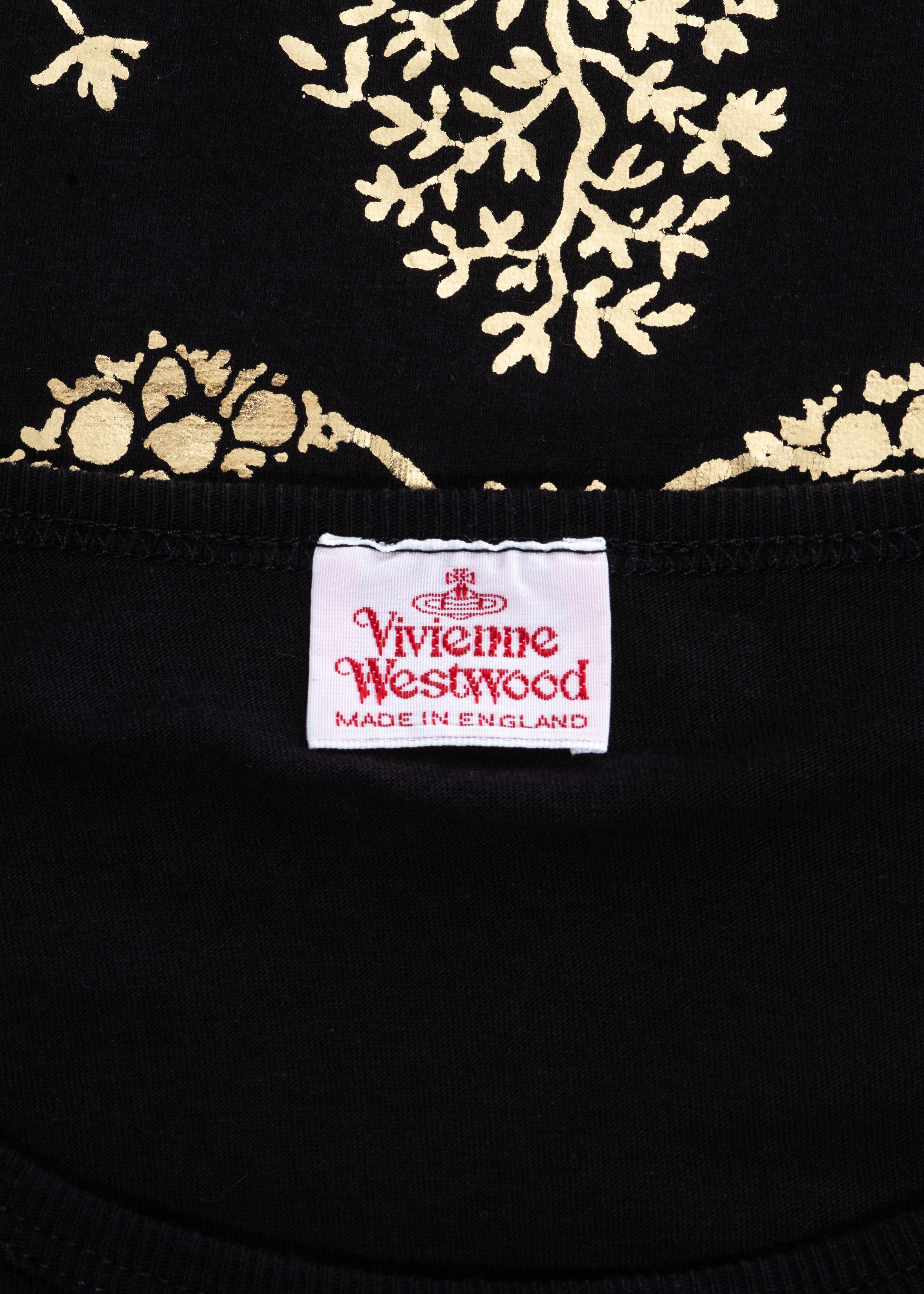Men's Vivienne Westwood black cotton t-shirt with metallic gold print, fw 1990 For Sale 3