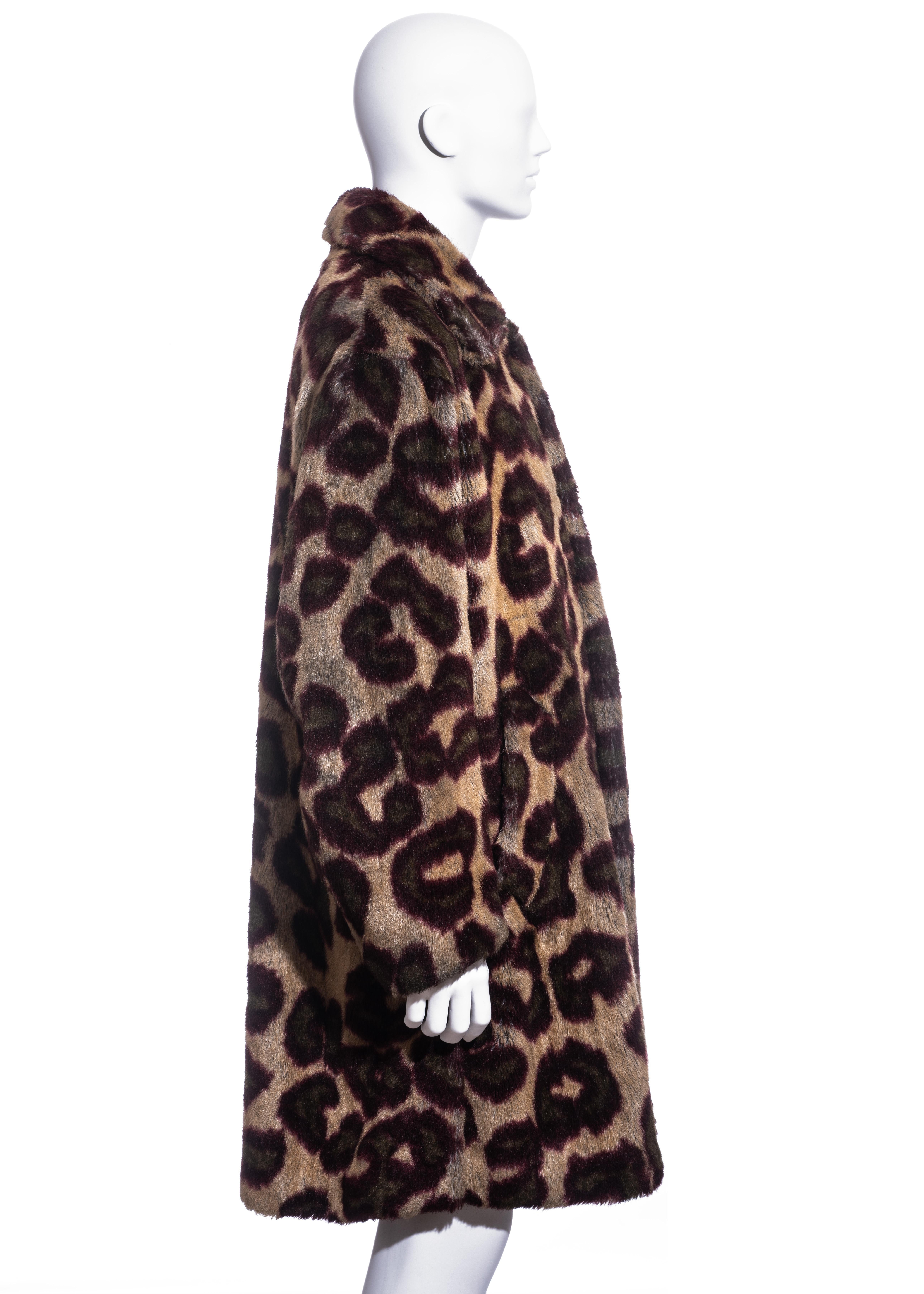 Black Unisex Vivienne Westwood leopard print faux fur coat, fw 1998 For Sale