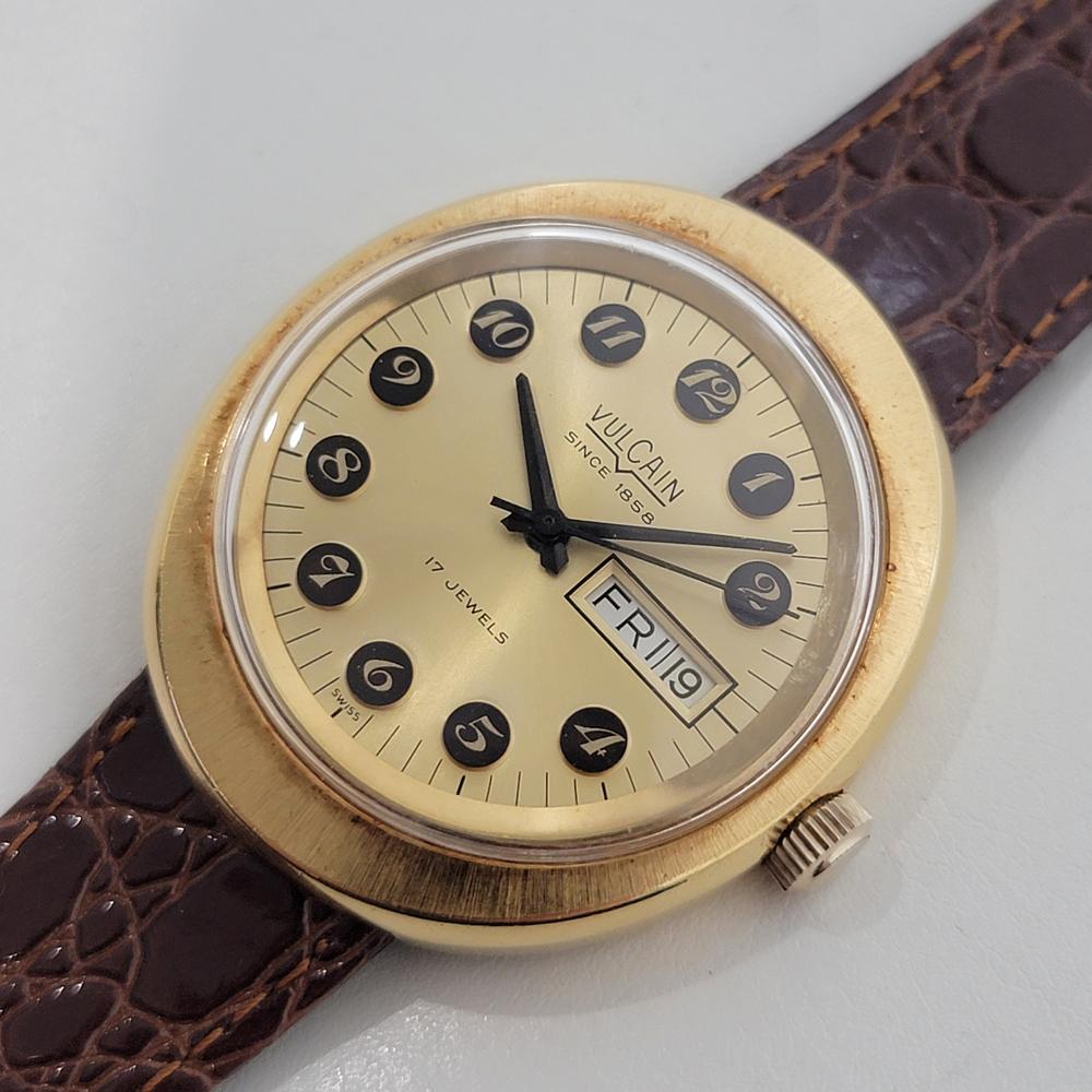 Herren Vulcain Ref 45325 Tagesdatum 38mm Handaufzugs-Uhr 1970er Jahre Vintage JM24 im Zustand „Hervorragend“ in Beverly Hills, CA