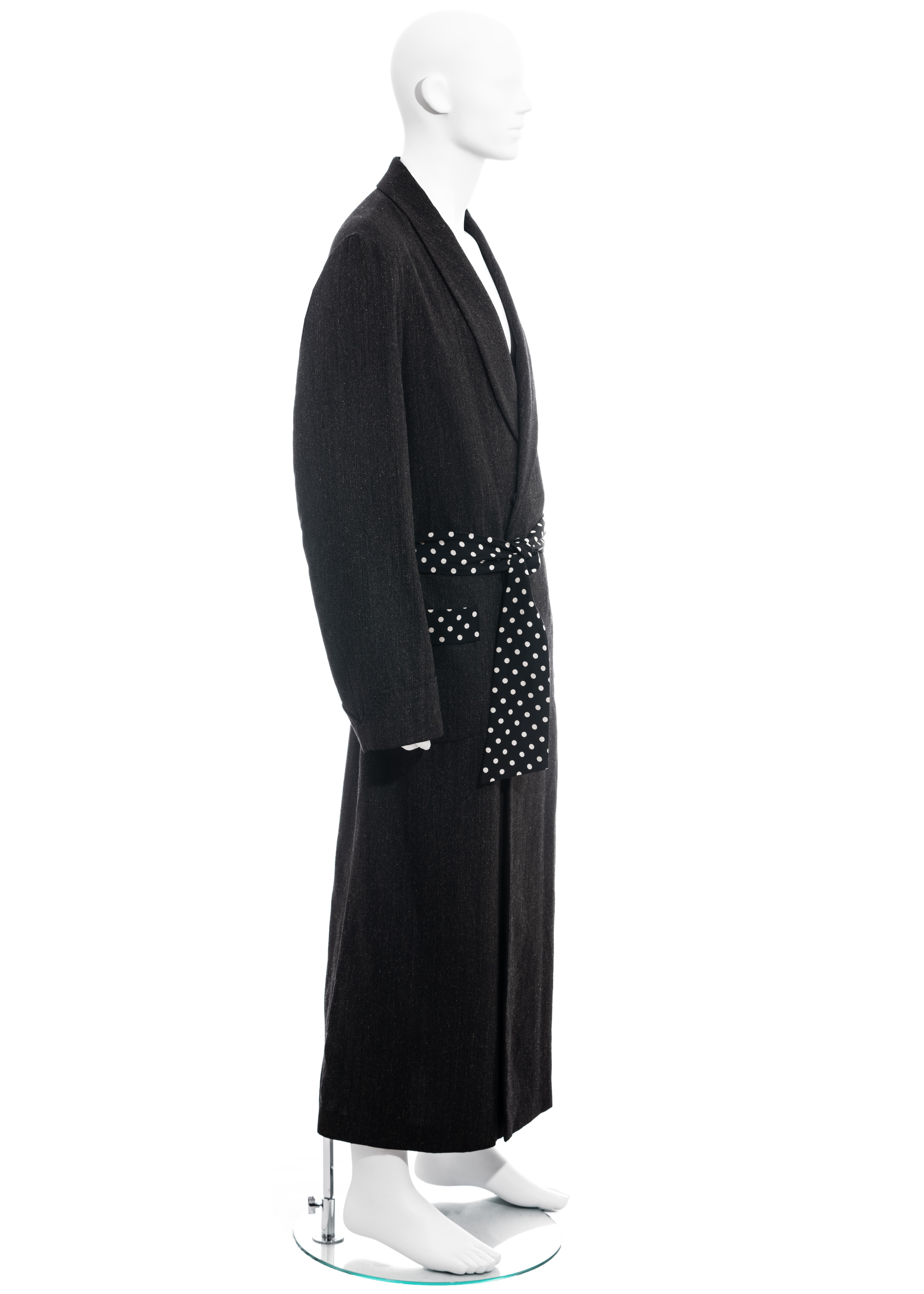 Men's Yohji Yamamoto grey wool and silk polkadot evening robe, fw 2009 In Excellent Condition For Sale In London, GB