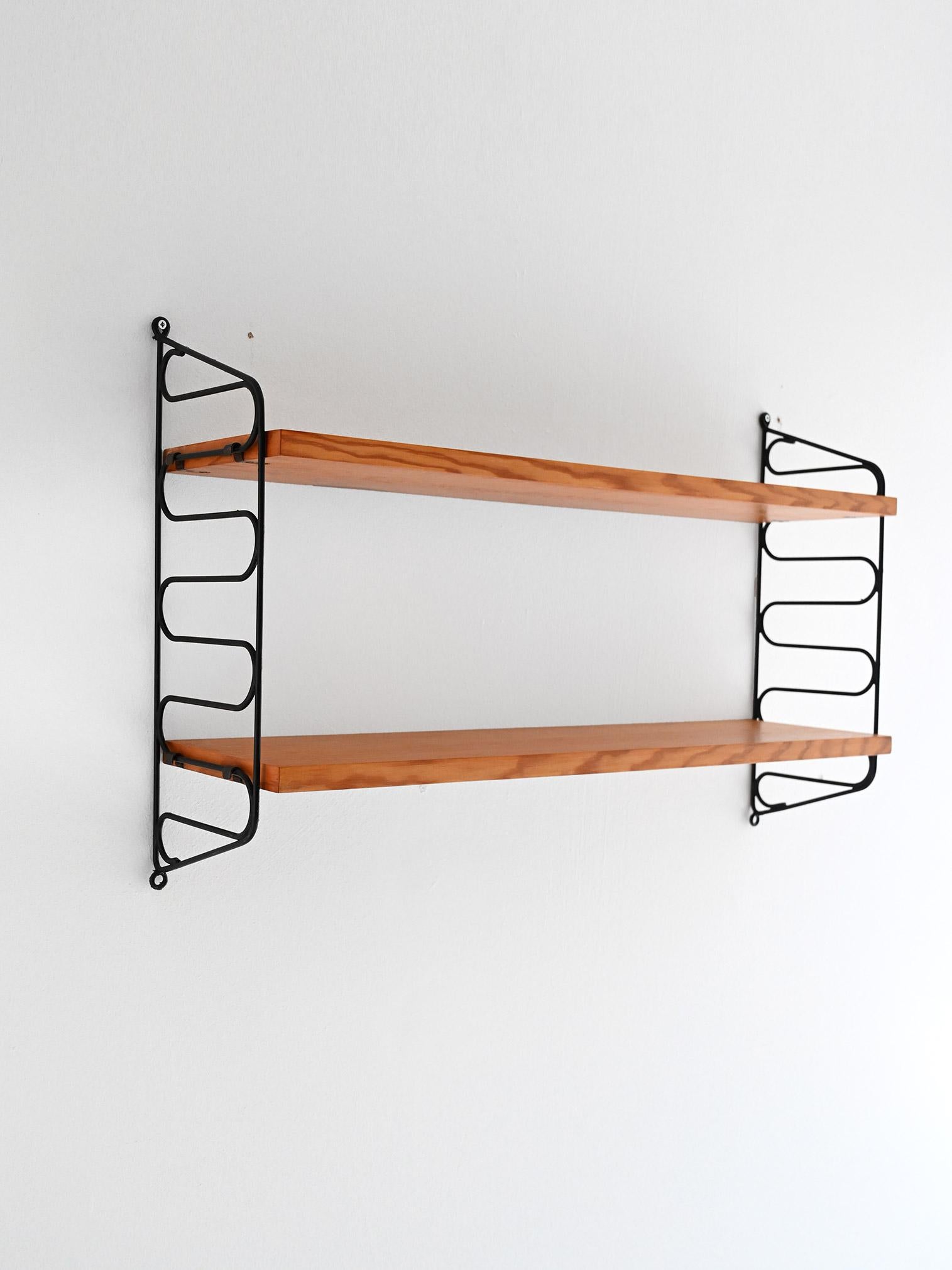 Mensola Hylla scandinava anni ’60 in teak Scandinavian en venta