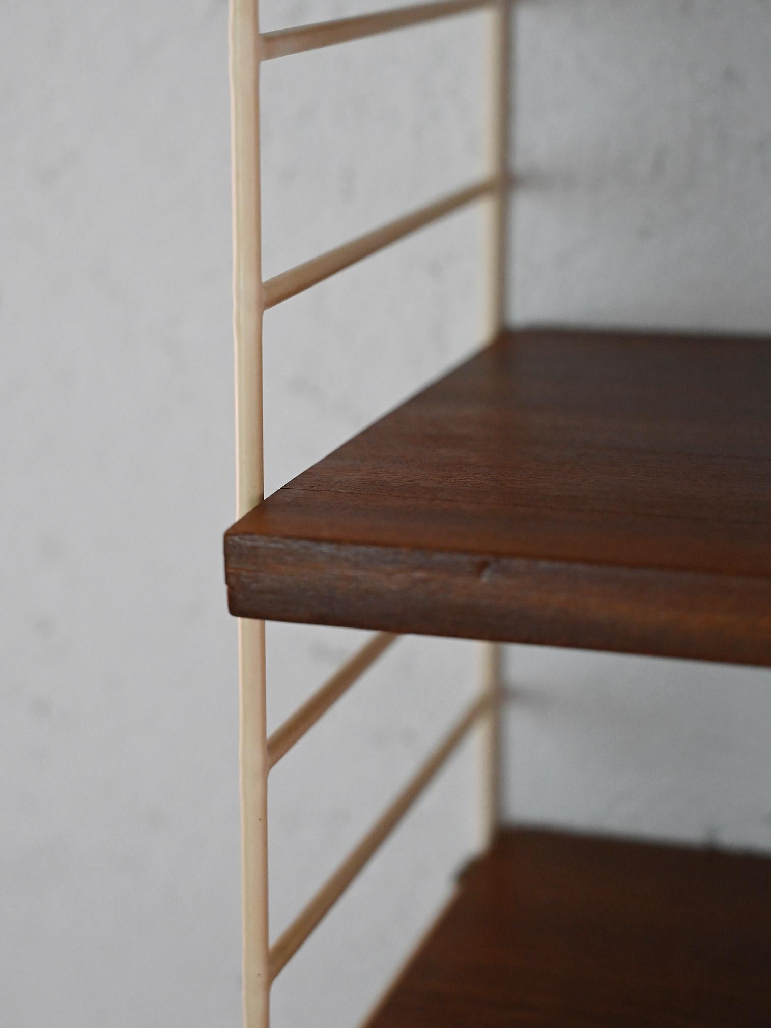 Vintage shelves In Good Condition For Sale In Brescia, IT