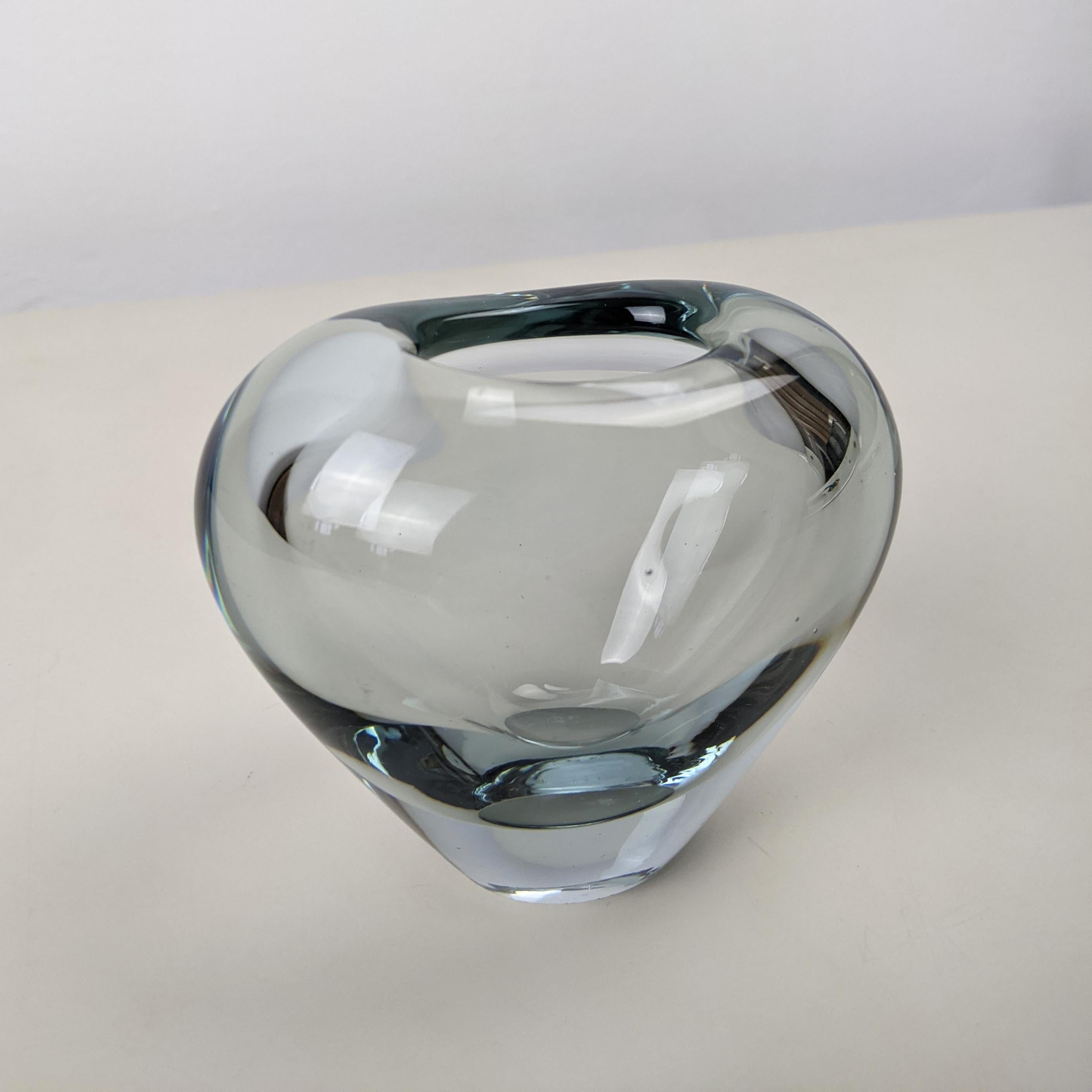 holmegaard shape vase