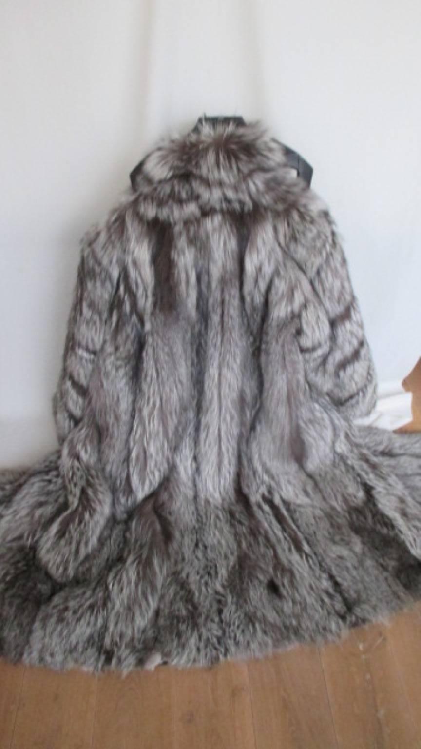 Men's or Women's Long Silver Fox Fur Coat  1