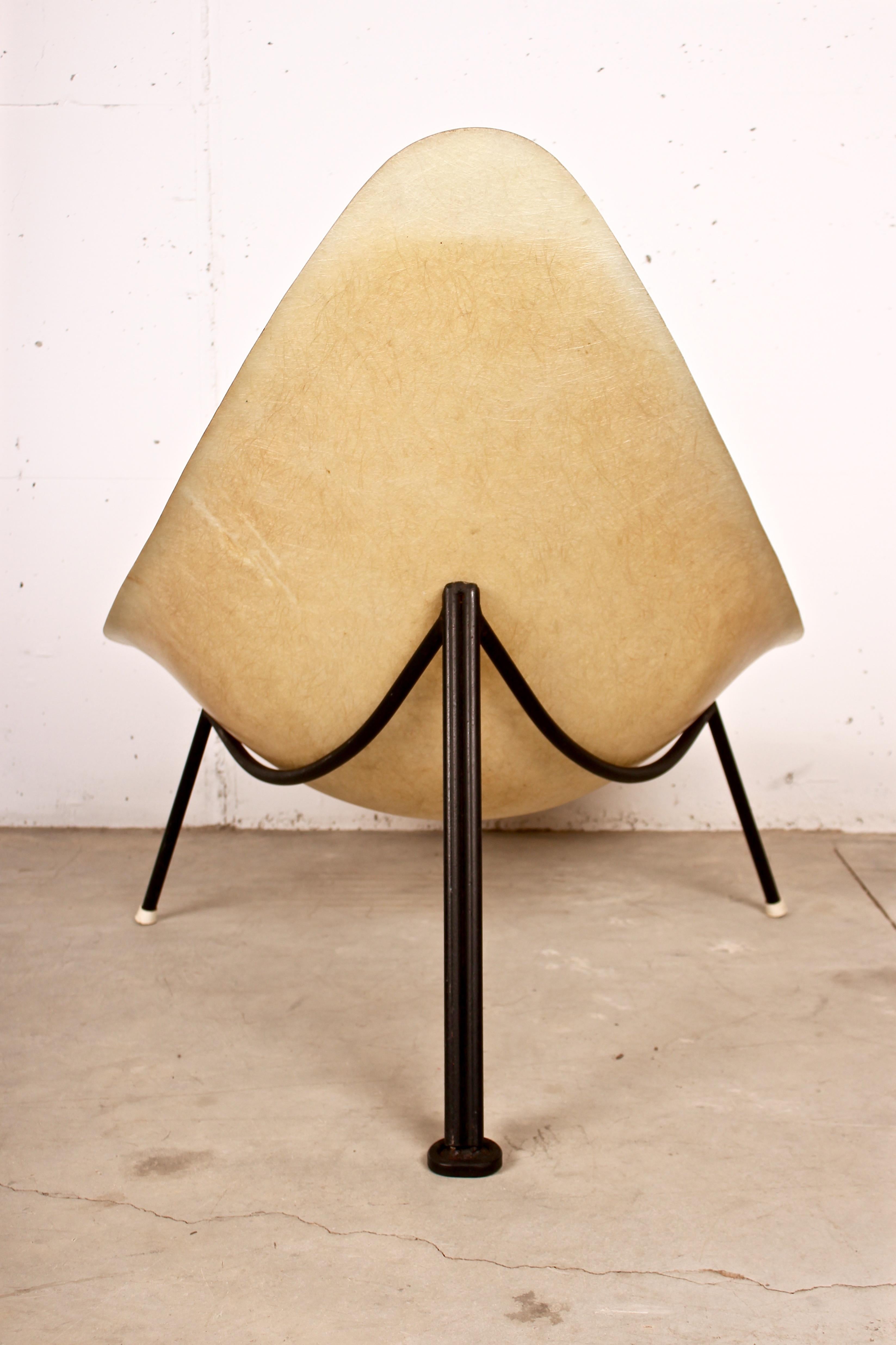 Mérat Early French Fiberglass Easy Chair Attributed to Rj Caillette France, 1956 1