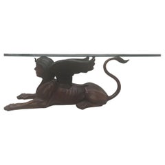 Merveilleuse sculpture de sphinx en bronze avec fonction de table. Souris de conception