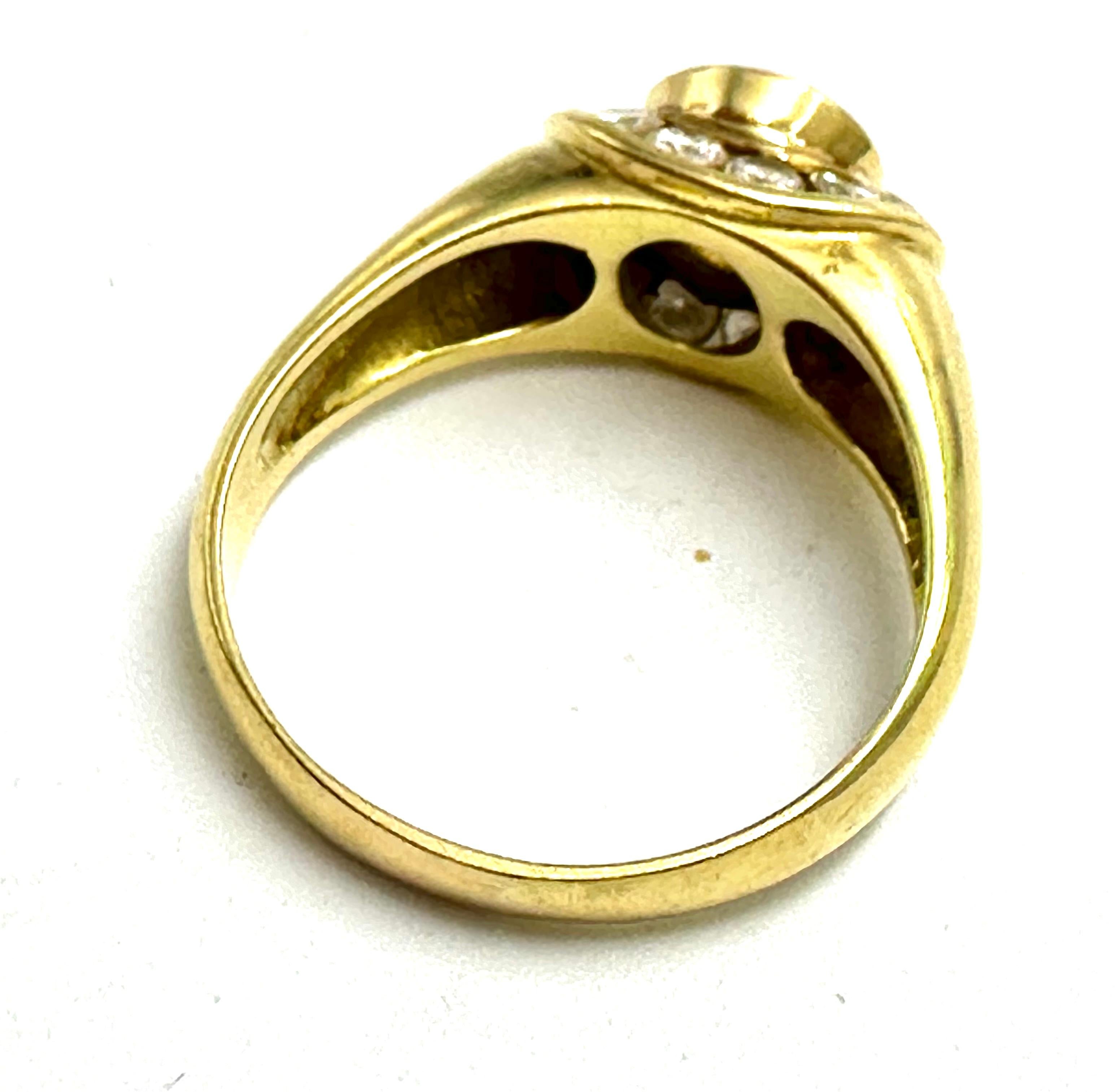 Wonderful convex band ring with diamonds In Excellent Condition For Sale In Sežana, SI