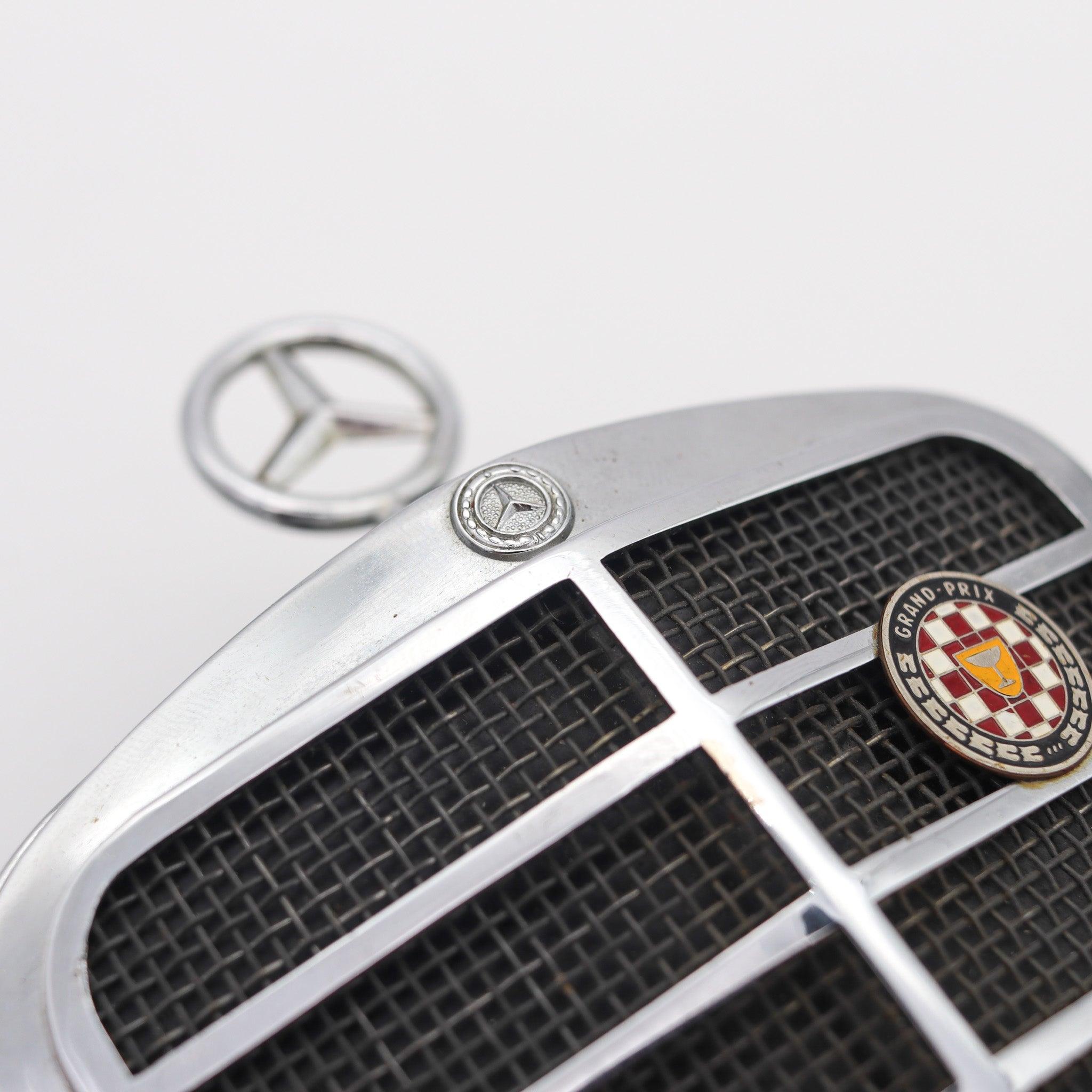MERCEDES BENZ 1966 Royal London Auto Kühlergrill Schreibtisch Benzinfeuerzeug Lackiert im Angebot 5