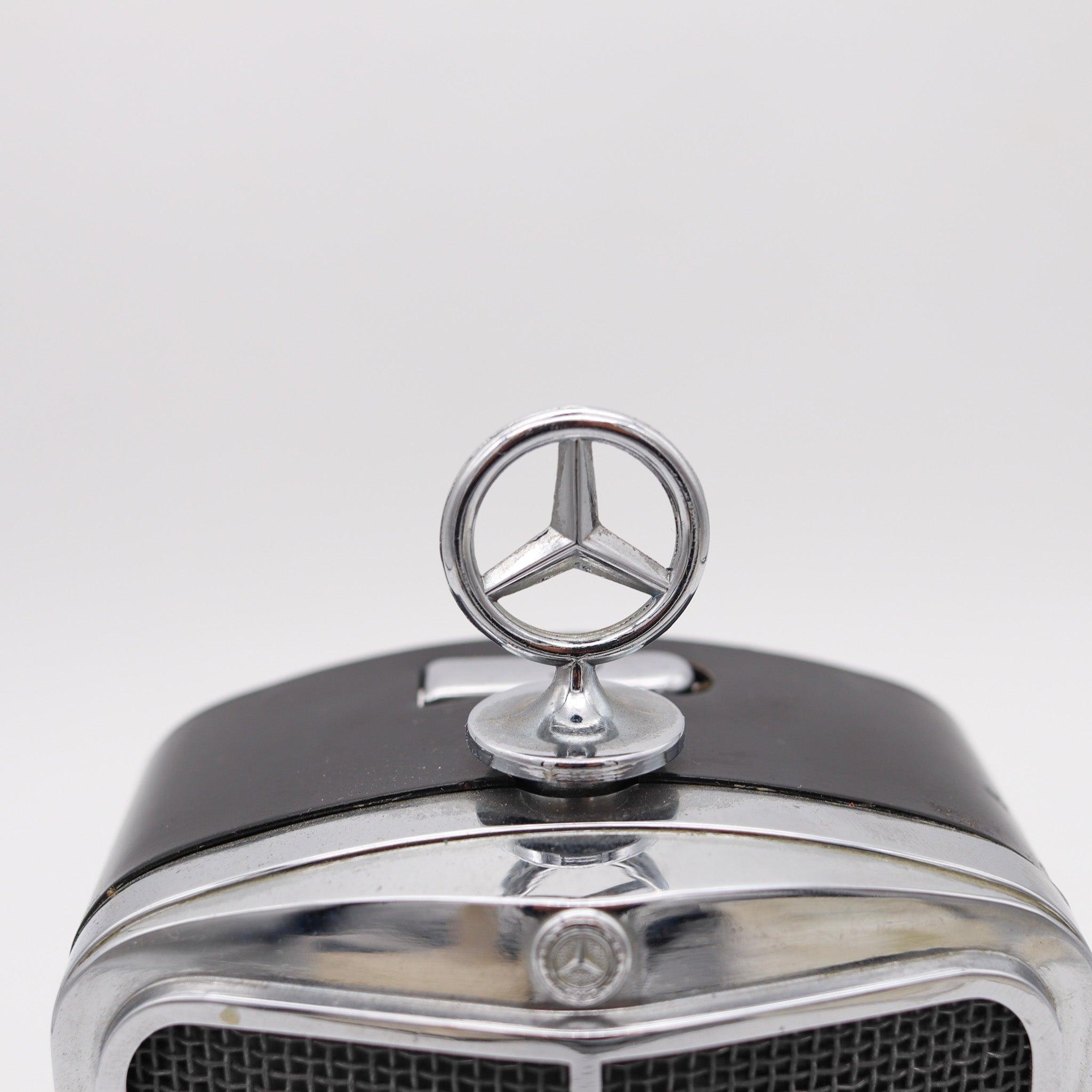 MERCEDES BENZ 1966 Real Londres Parrilla Radiador Encendedor Gasolina En Acero Lacado en venta 2