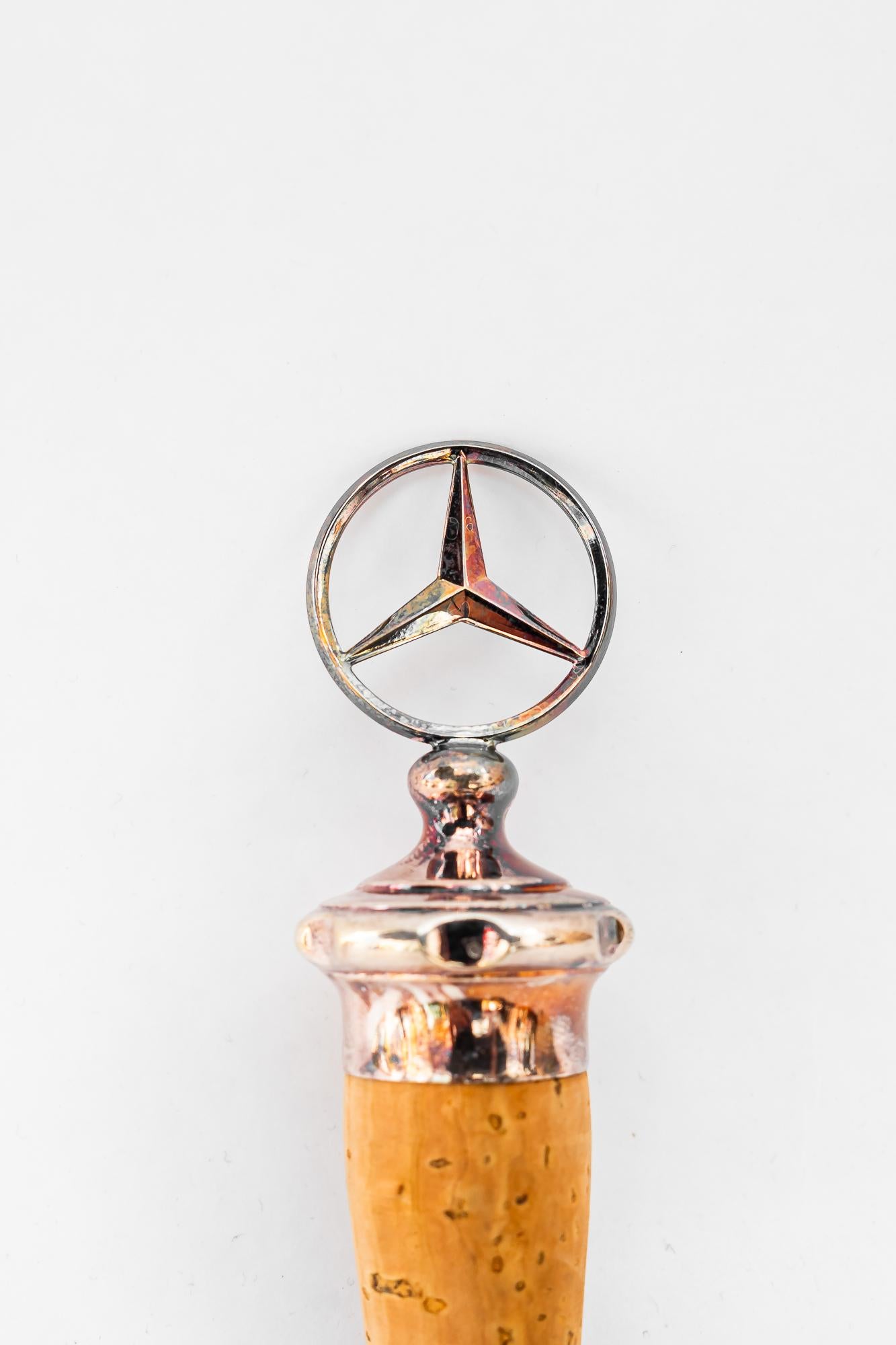 Mercedes Flaschenverschluss Messing ( versilbert ) Wien um 1920er Jahre (Österreichisch) im Angebot