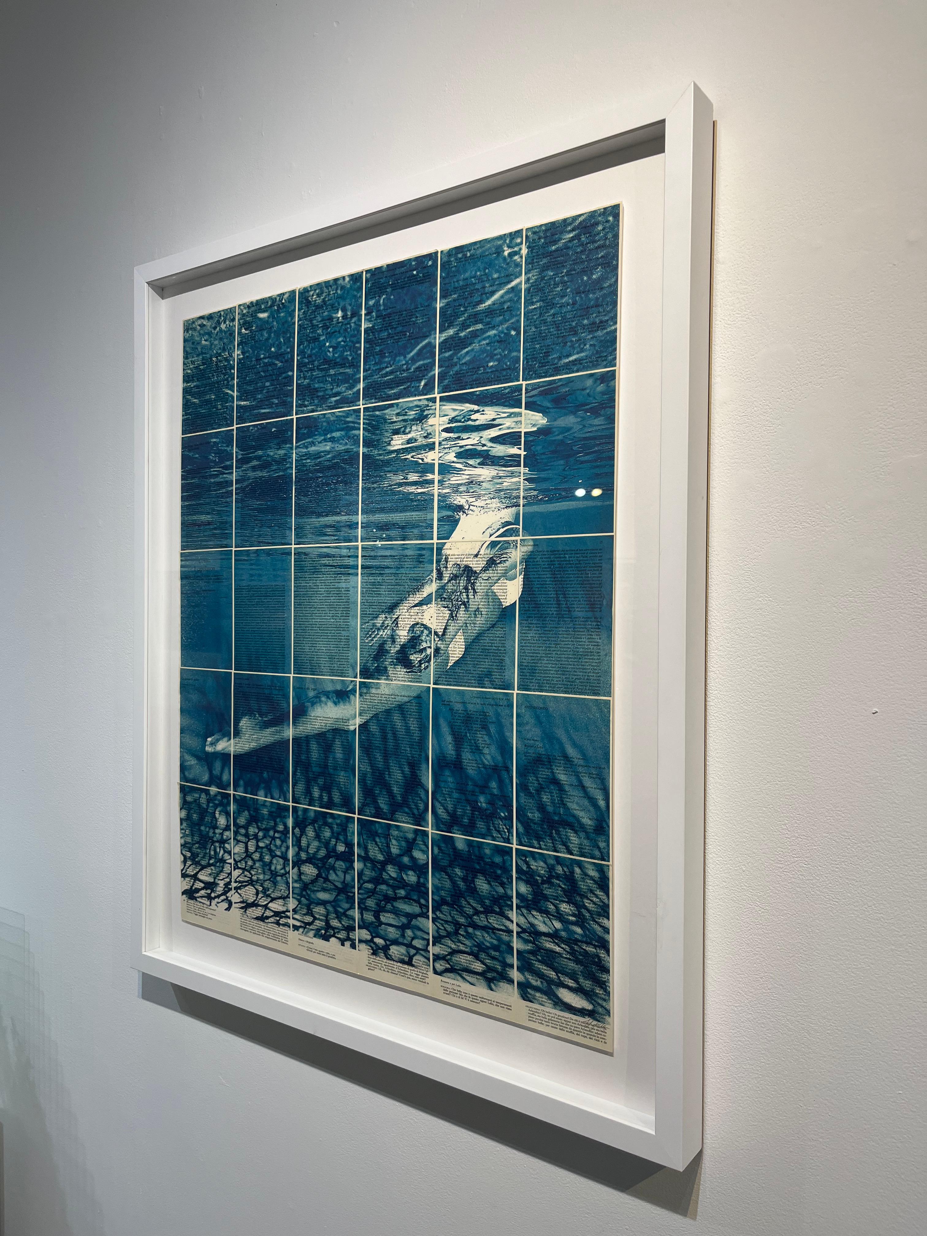 Bleu #1 - Contemporain Photograph par Mercedes Jelinek