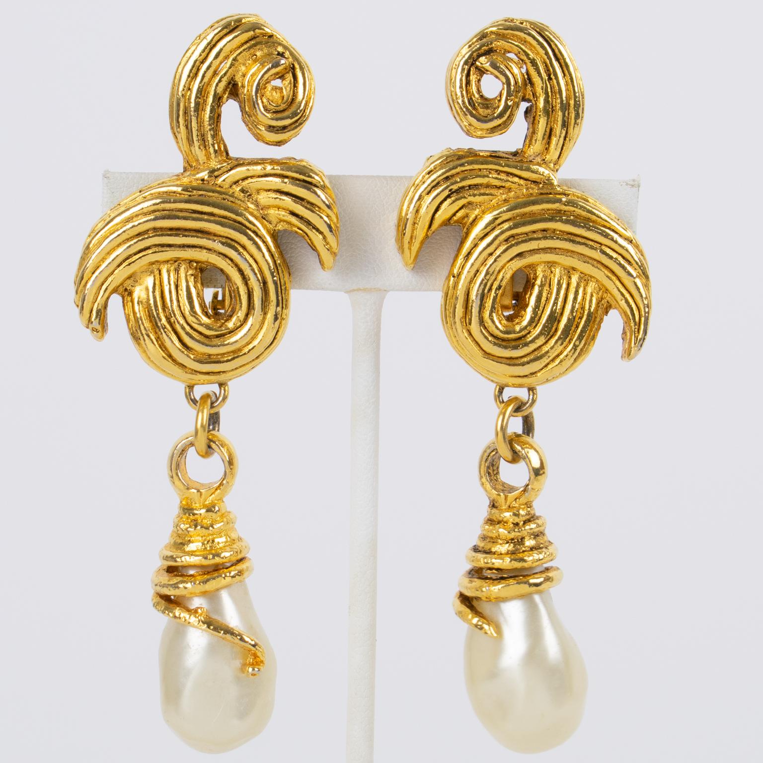 Mercedes Robirosa Gilded Metal and Pearl Glass Drop Clip Earrings 2