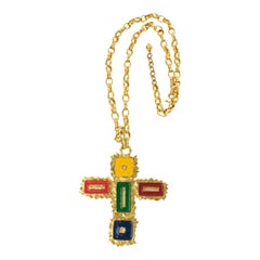 Mercedes Robirosa Kette Halskette und mehrfarbiges Emaille Kreuz Medaillon