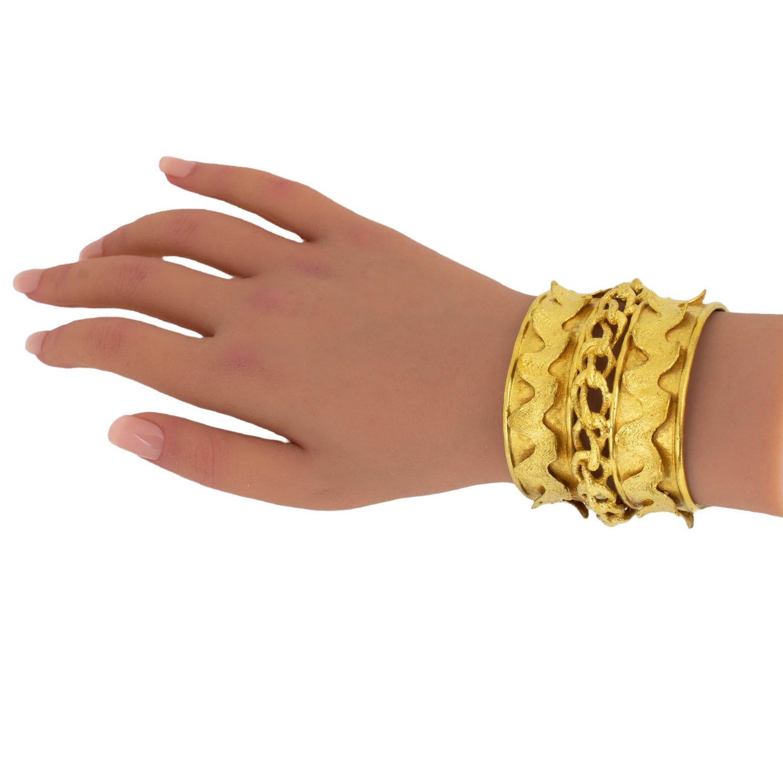 Mercedes Robirosa Gilded Cuff Bracelet with Carving For Sale 3