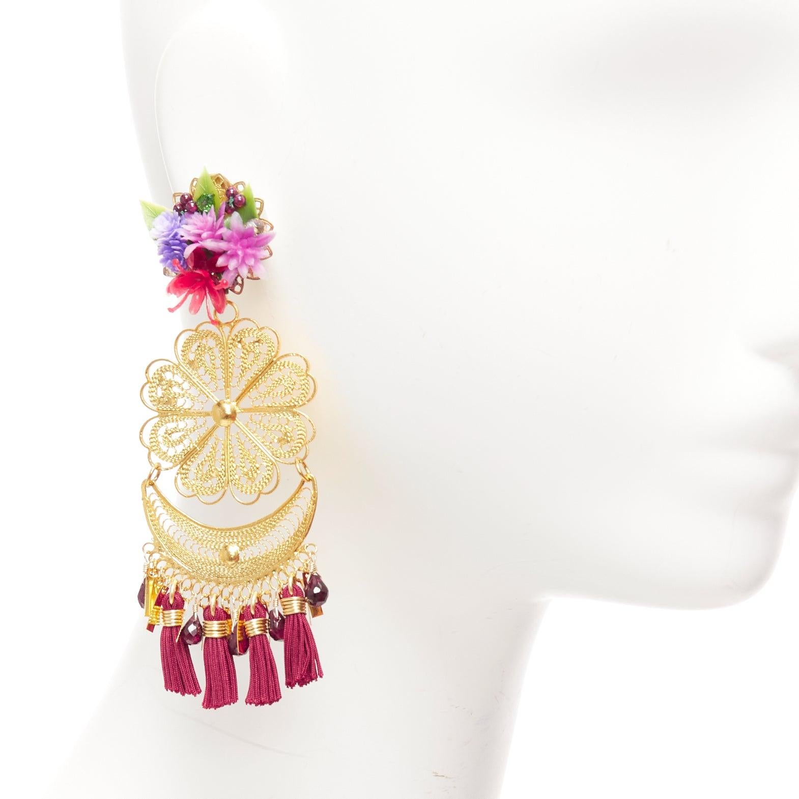 MERCEDES SALAZAR Pendientes de clip de plástico con borla de metal rojo y flor dorada Pareja
Referencia: AAWC/A01264
Marca: Mercedes Salazar
Material: Metal, Plástico
Color: Multicolor
Patrón: Floral
Cierre: Clip
Forro: Metal dorado
Detalles