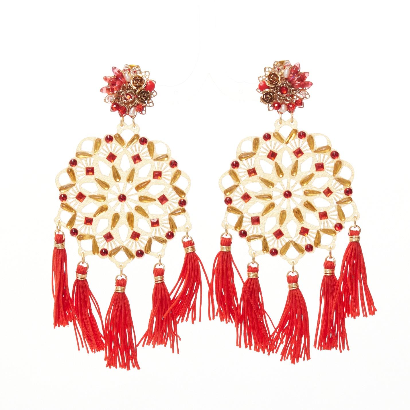 MERCEDES SALAZAR gold red acrylic beads tassel new year clip on earrings
Reference: AAWC/A01255
Brand: Mercedes Salazar
Material: Acrylic, Fabric
Color: Gold, Red
Pattern: Solid
Closure: Clip On
Lining: Gold Metal

CONDITION:
Condition: Excellent,