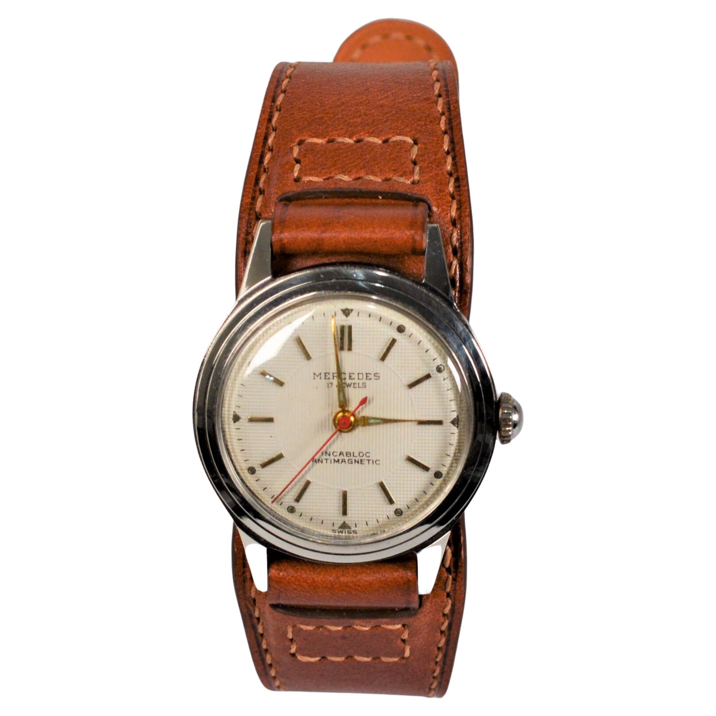 Montre-bracelet Mercedes en acier inoxydable Post WWII Vintage