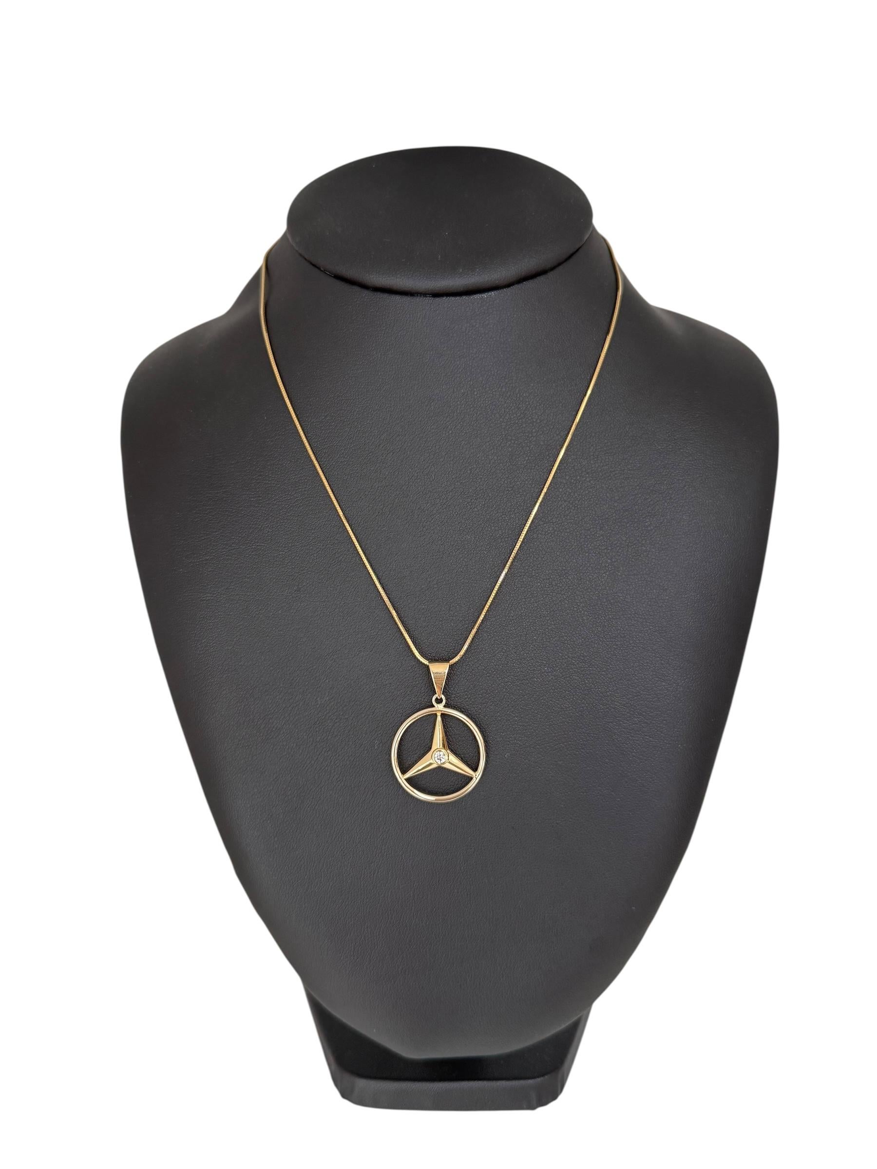 Pendentif en or jaune Mercedes avec diamant naturel Bon état - En vente à Esch sur Alzette, Esch-sur-Alzette